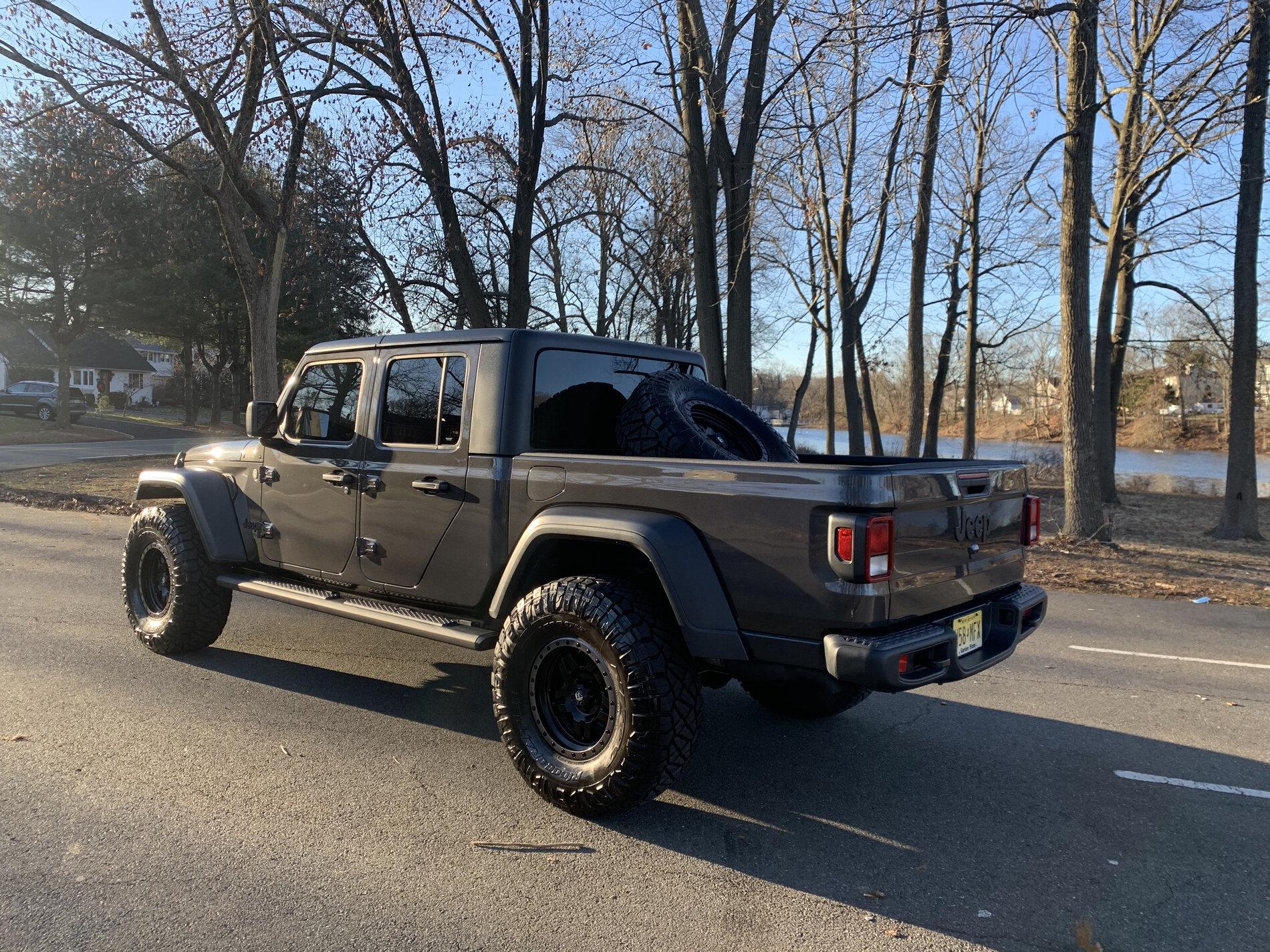 Jeep Gladiator Money Pit 0655CA9A-14EC-4B4B-A46C-6919CB6C562B