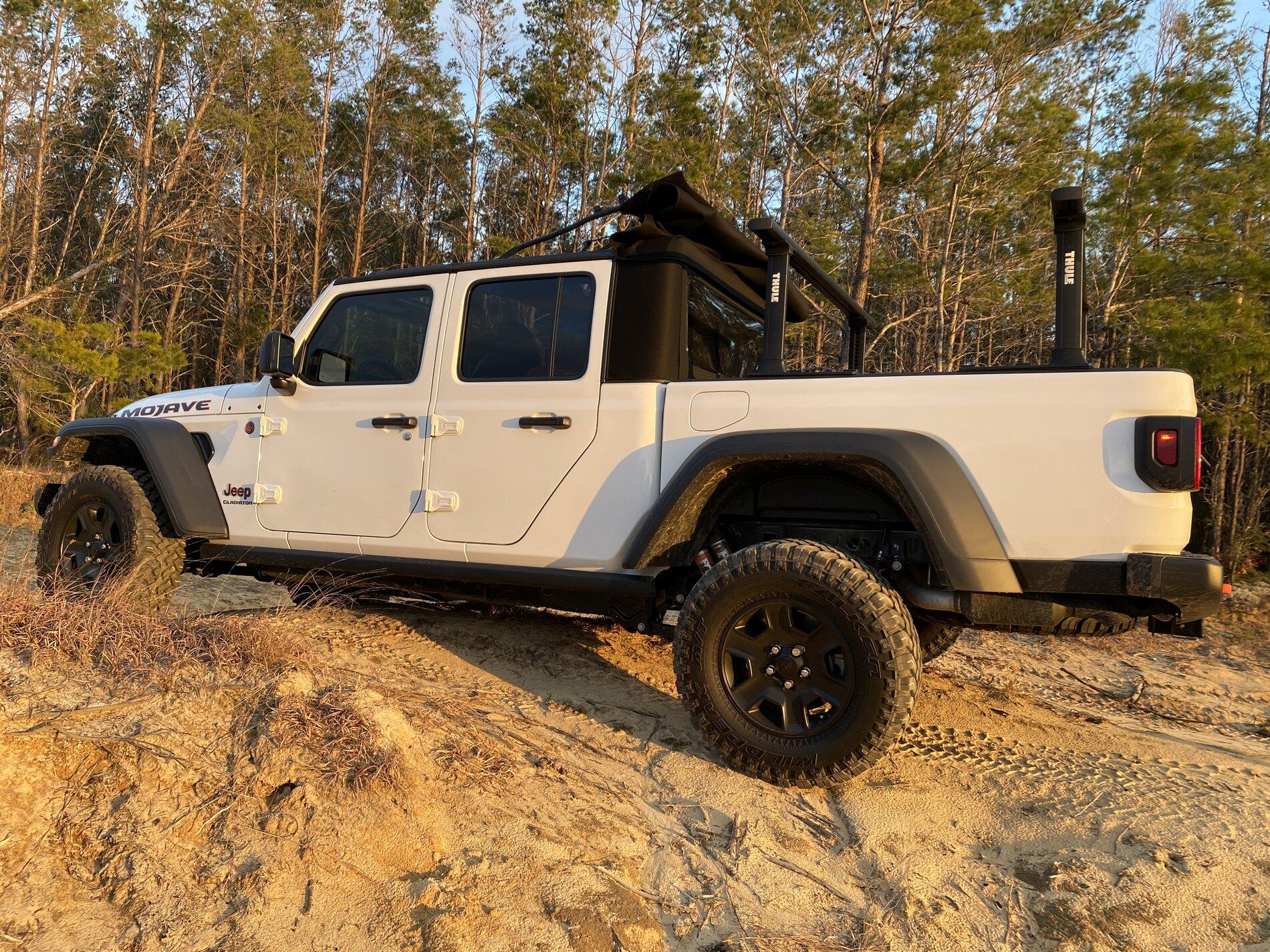 Jeep Gladiator Help me decide to go 35s or not on Mojave! AA8DC09E-51D7-48DF-88AA-6C034DA09495