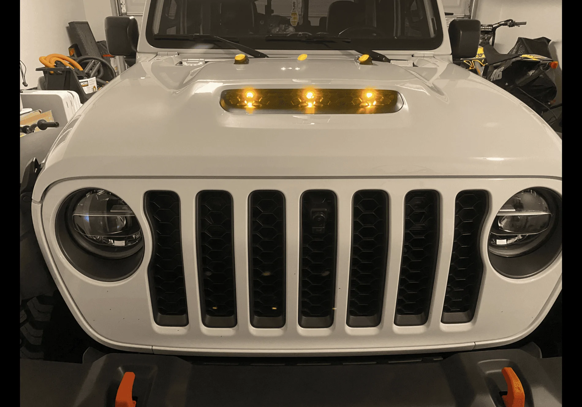 Jeep Gladiator Mojave DIY Prerunner Lights 9A67A22C-D9B7-4D00-BBA9-AF224CE19CE0