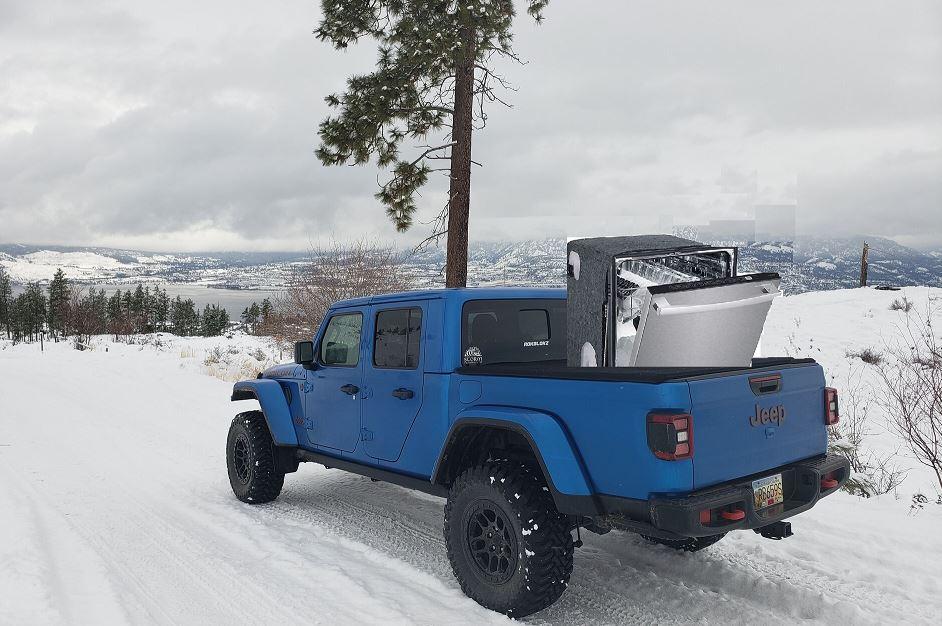 Jeep Gladiator What did you HAUL in your JT today? dishwasher.JPG