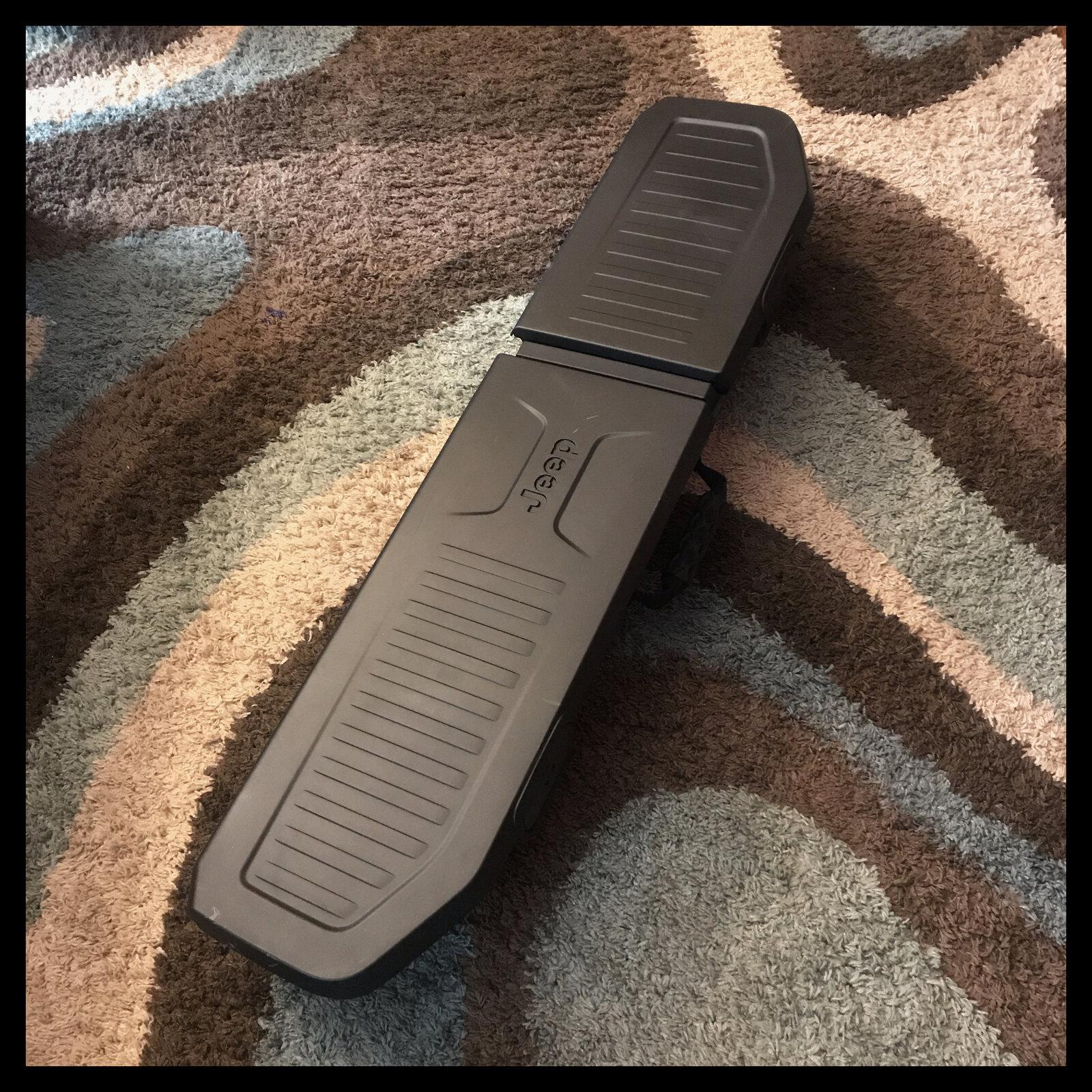 Jeep Gladiator Under Seat Storage Bin $500 IMG_3483.JPG