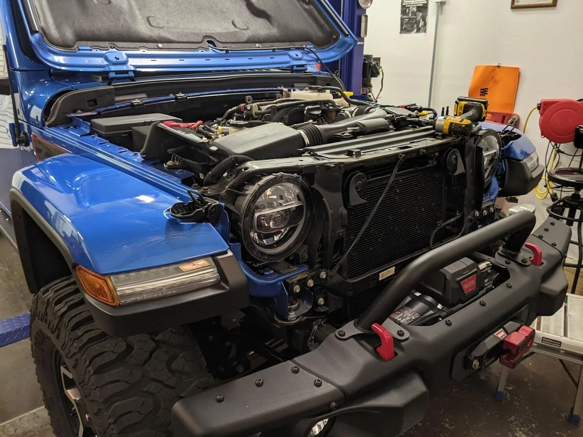 Jeep Gladiator ΚΑΣΣΑΝΔΡΑ (Kassandra) -  Hydro Blue and Supercharged PXL_20210111_165939134