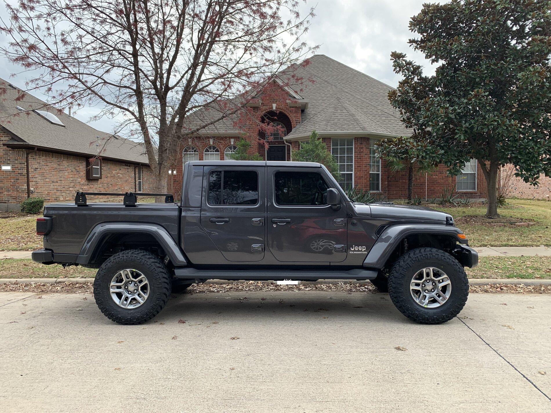 Jeep Gladiator Gladiators on Mopar 2" Lift Kit IMG_4286.JPG