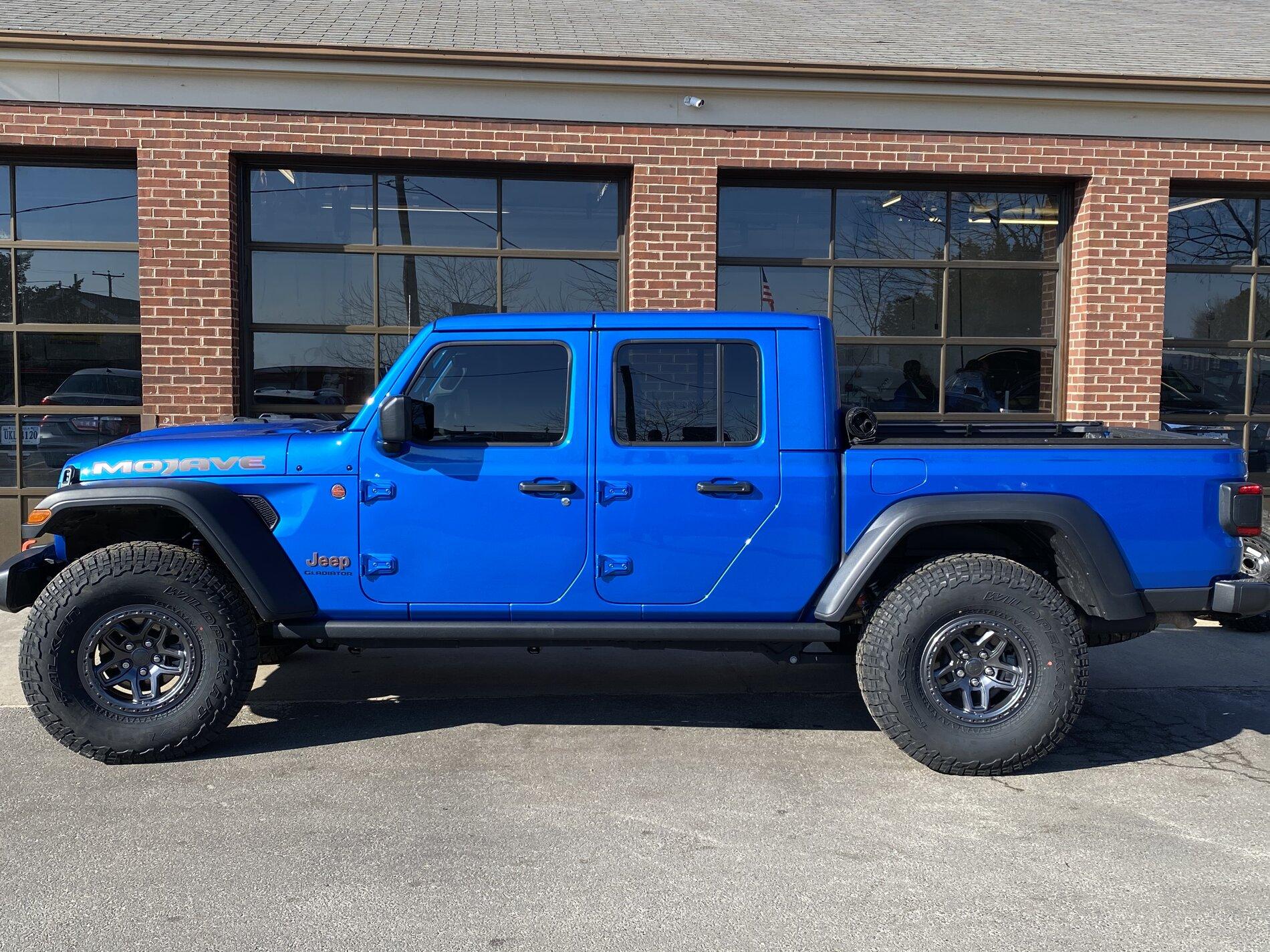 Jeep Gladiator MOJAVE Edition Gladiator JT Club EF4D76A5-1F67-4D7E-9783-D95258348369
