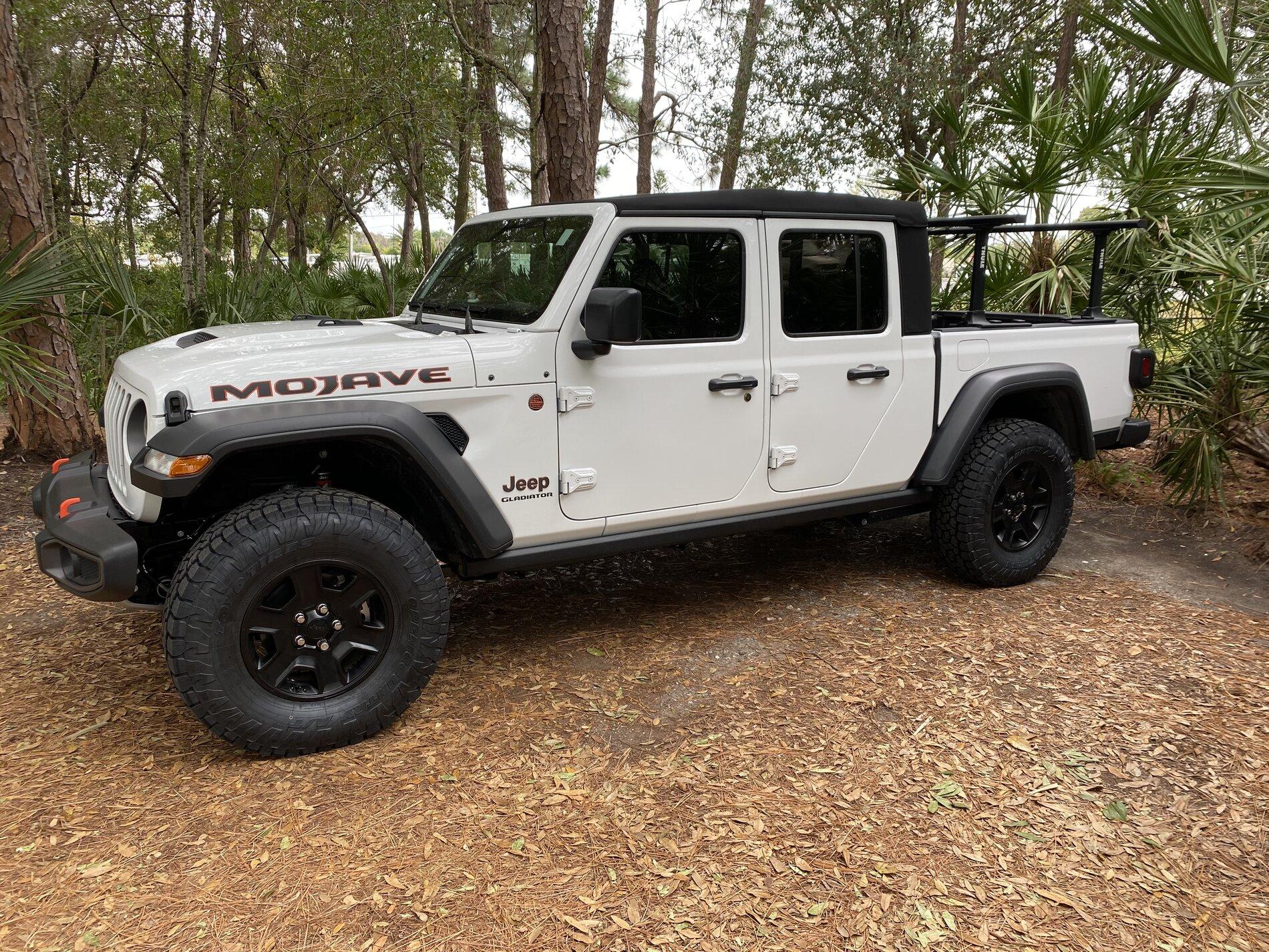 Jeep Gladiator Mojave 35” Skinny’s 3D0A94F0-0676-4F55-9F64-94A1932D5FCE