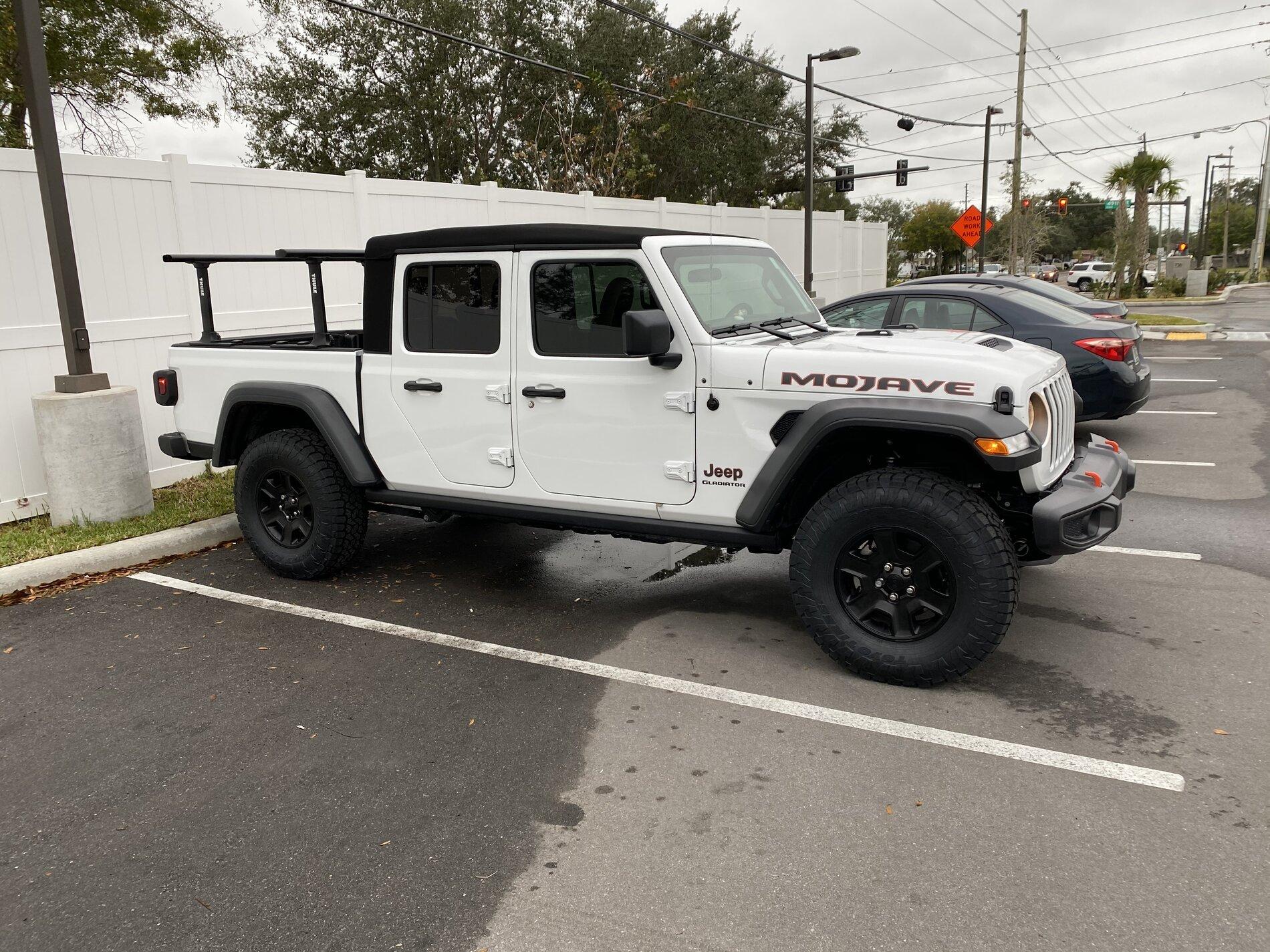 Jeep Gladiator Mojave 35” Skinny’s 19247706-D030-462D-A3A2-C6BF9ACD2F95