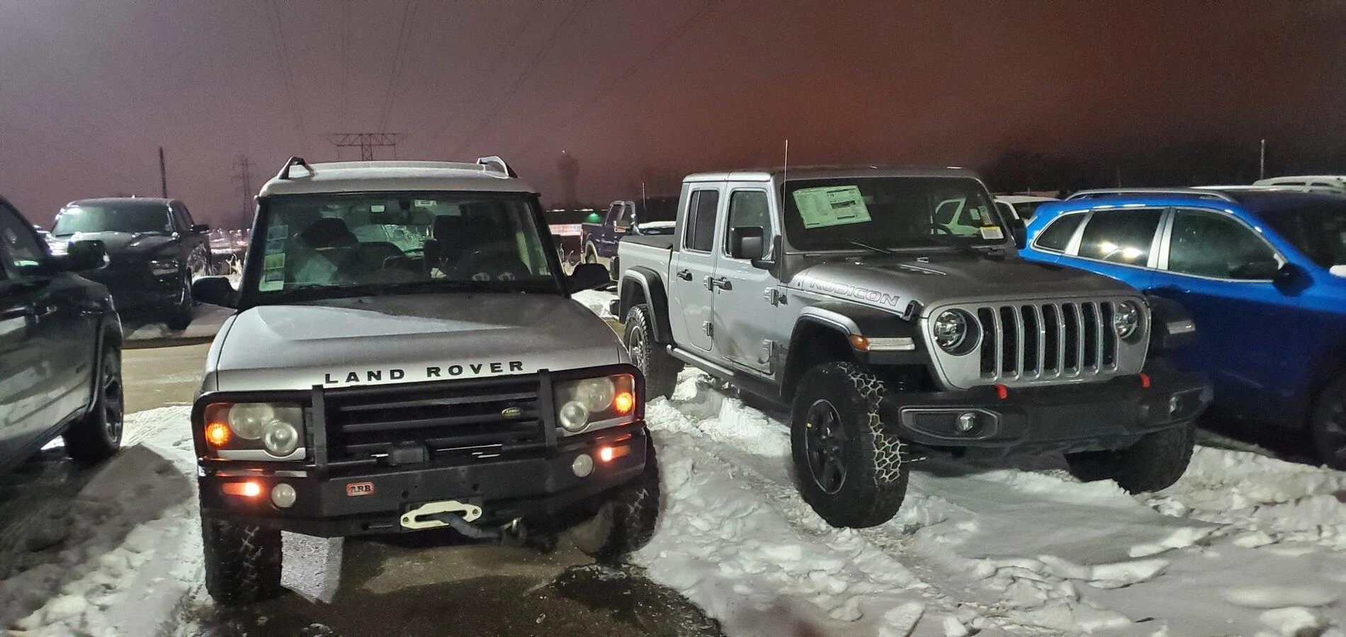 Jeep Gladiator SHOW ME YOUR WHEELS! Side by Sid
