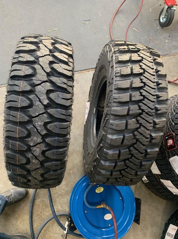 Jeep Gladiator 37” spare tire - list of tires that fit under the bed FSJ3XD