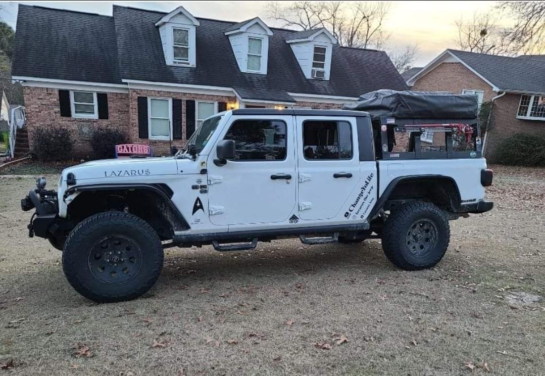 Jeep Gladiator Overland - I’m sure it’s been asked before (apologies in advance) Screenshot_20210110-184101_Facebook