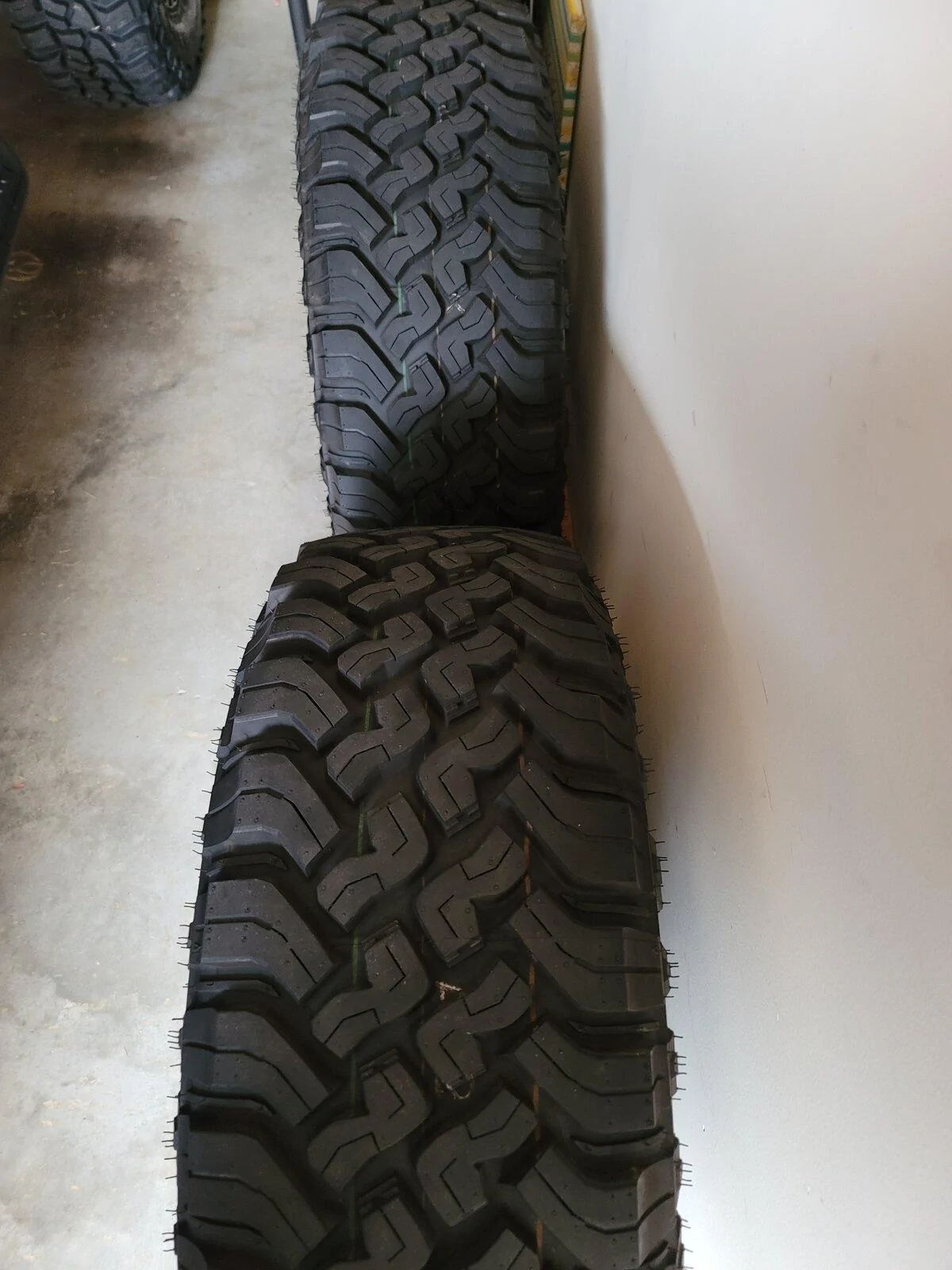 Jeep Gladiator Mojave Wheels and Falken MT (no tpms) + Mopar Locking Lugs & Factory Lugs 20210113_133442