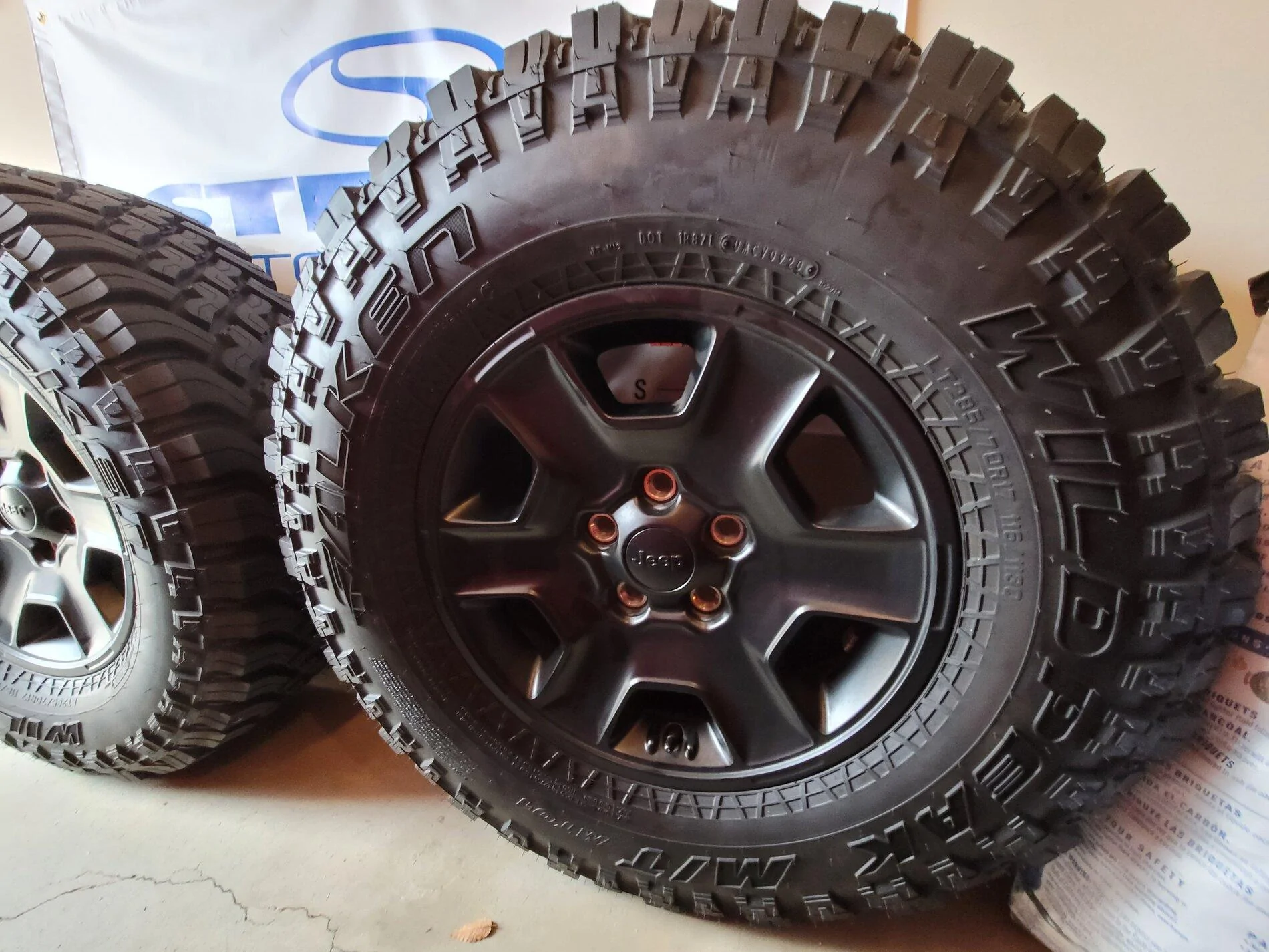 Jeep Gladiator Mojave Wheels and Falken MT (no tpms) + Mopar Locking Lugs & Factory Lugs 20210113_133326