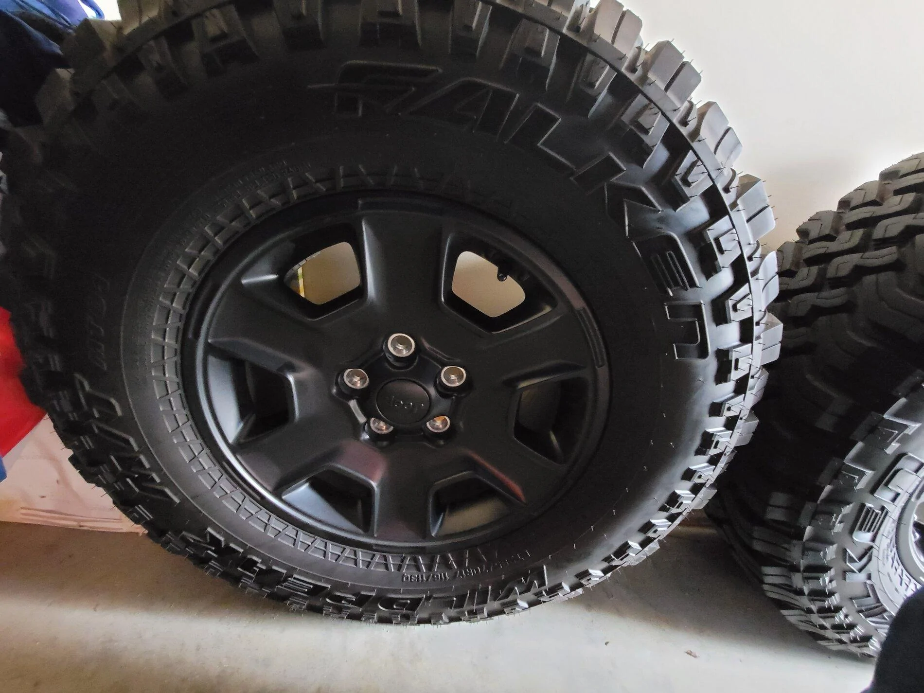 Jeep Gladiator Mojave Wheels and Falken MT (no tpms) + Mopar Locking Lugs & Factory Lugs 20210113_133414