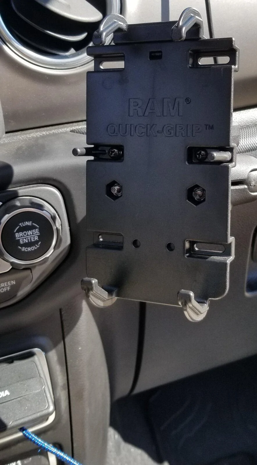 Jeep Gladiator Phone Solutions phone holder