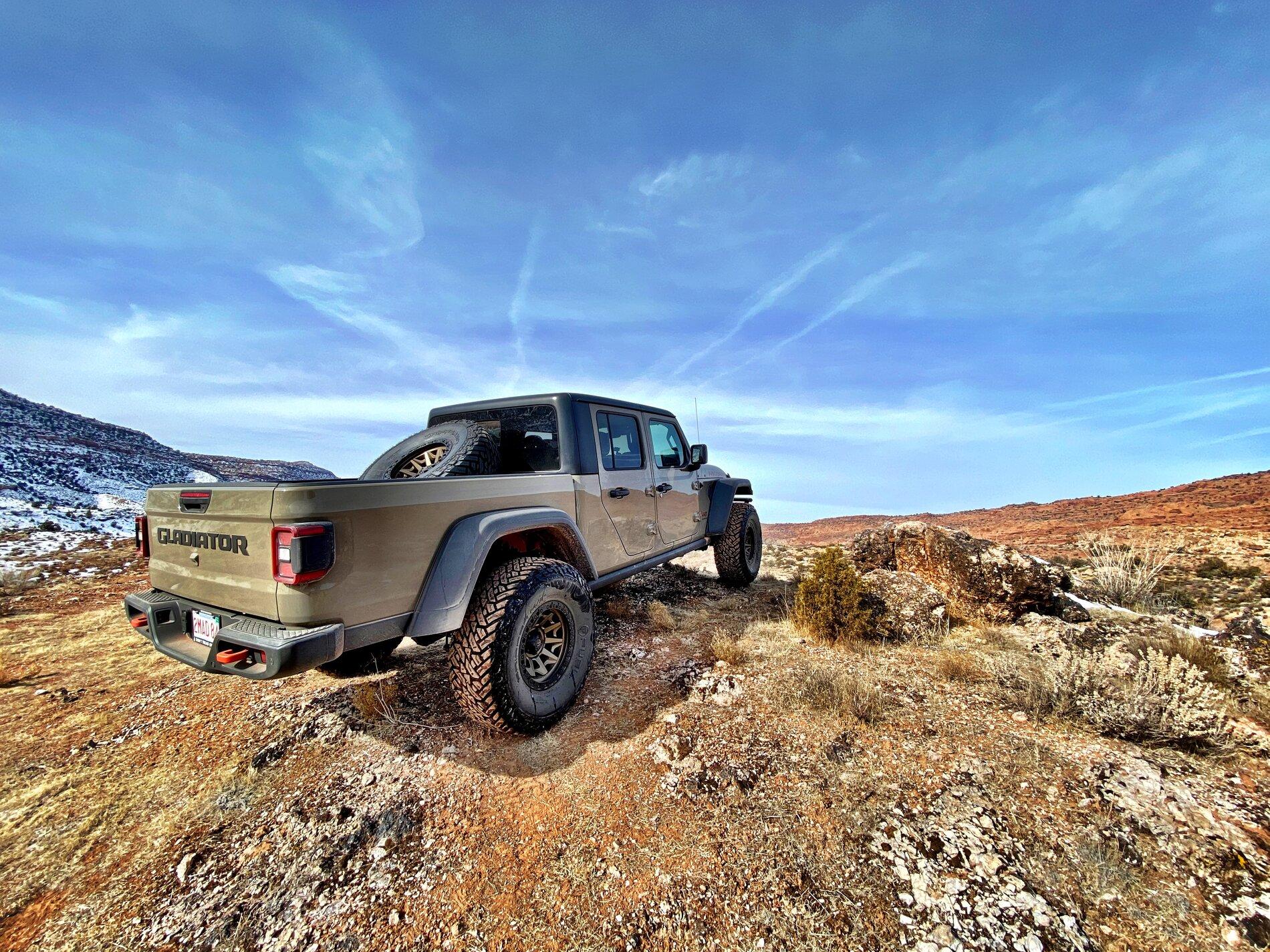 Jeep Gladiator What did you do WITH your Gladiator today? B9E81497-14DB-4704-B9FD-062E83471304
