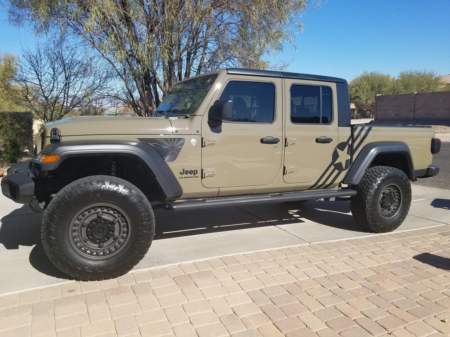 Jeep Gladiator Stickers and decal pics! 20210115_114050