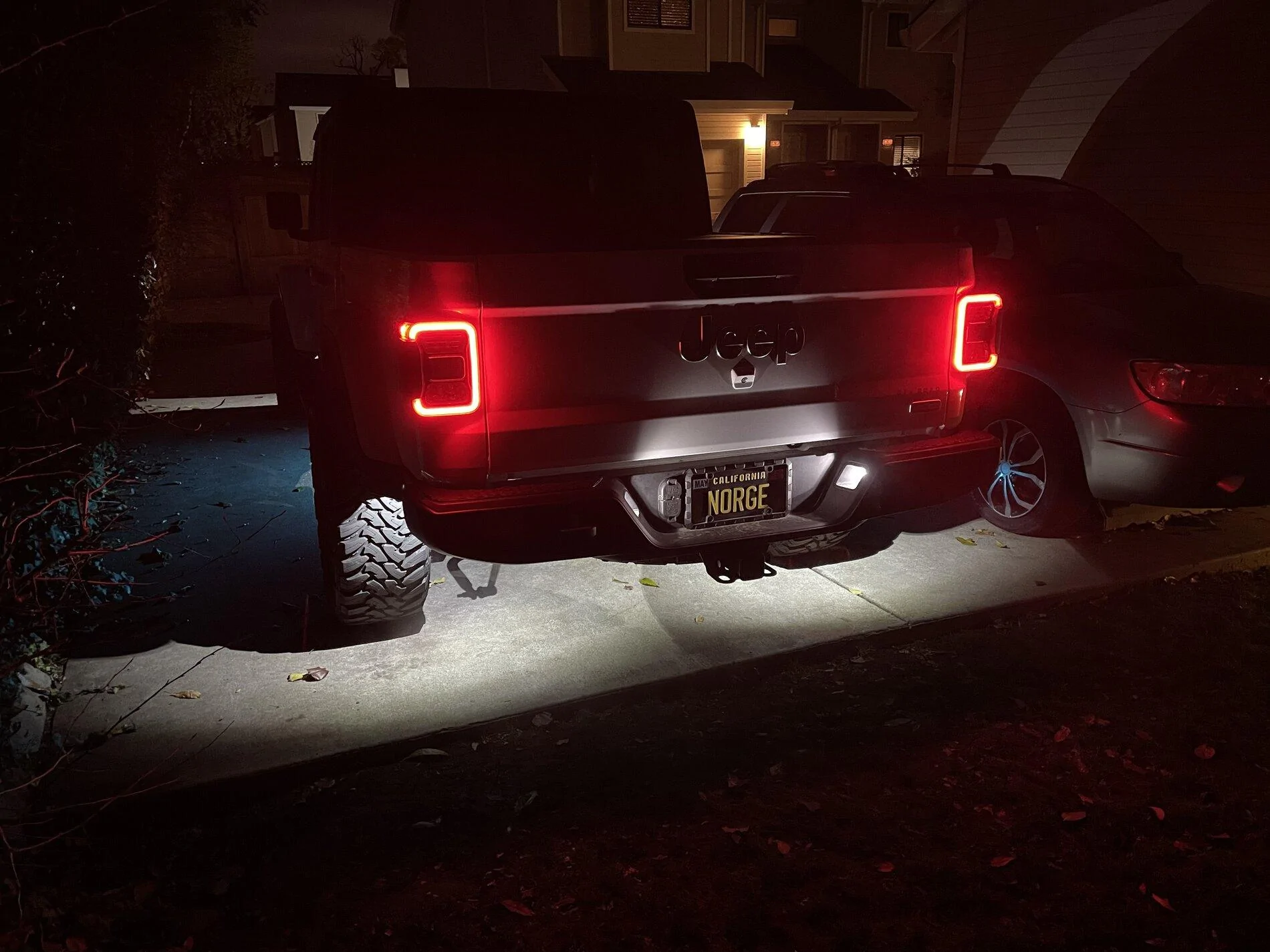 Jeep Gladiator Rock Lights install 30143921-D5D9-4CDA-AD08-1CE2FD820BF7