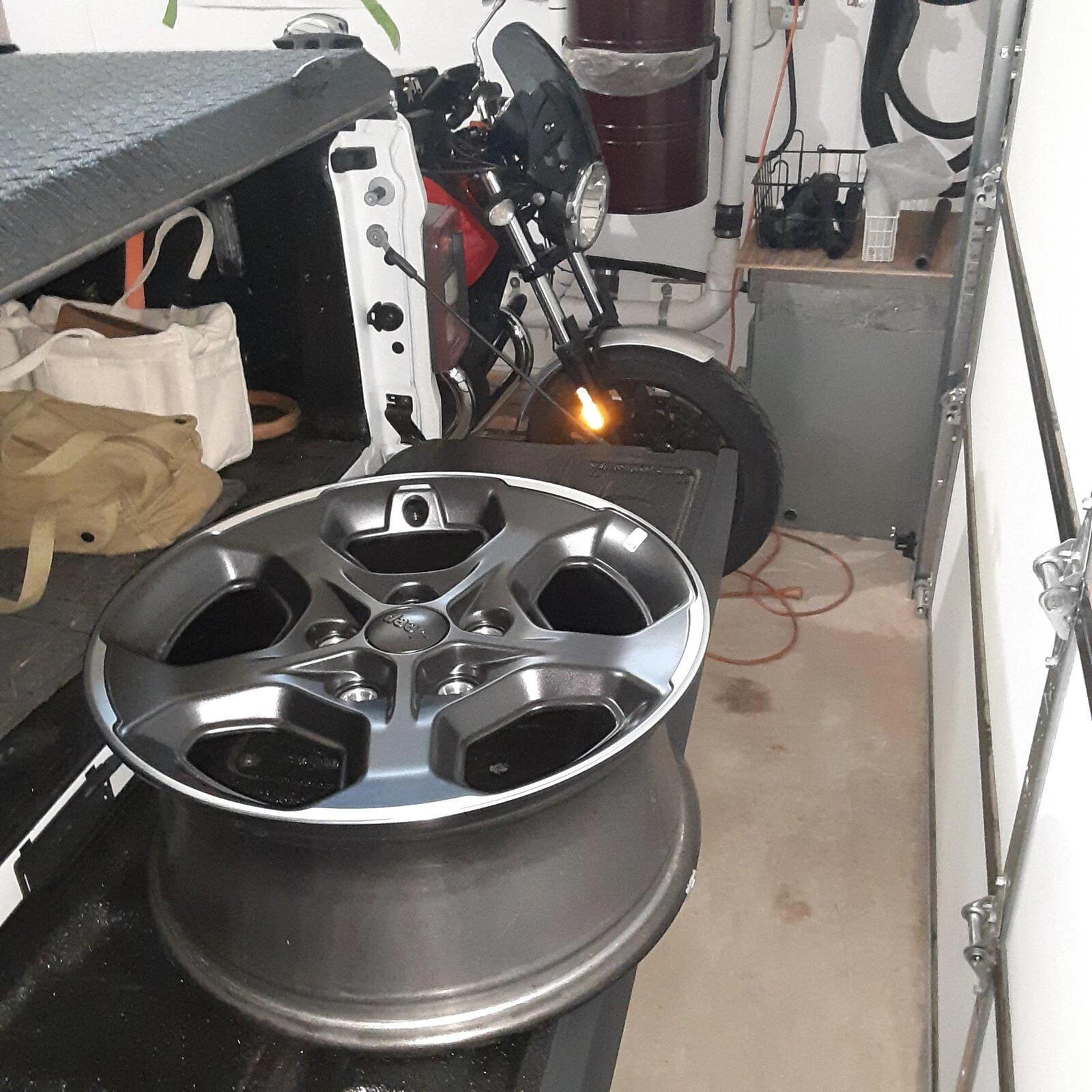 Jeep Gladiator Spare tire worth the upgrade? 20210115_165040