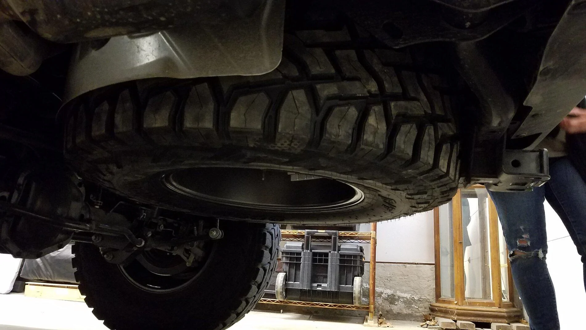 Jeep Gladiator 37 inch spare tire 20210114_122045