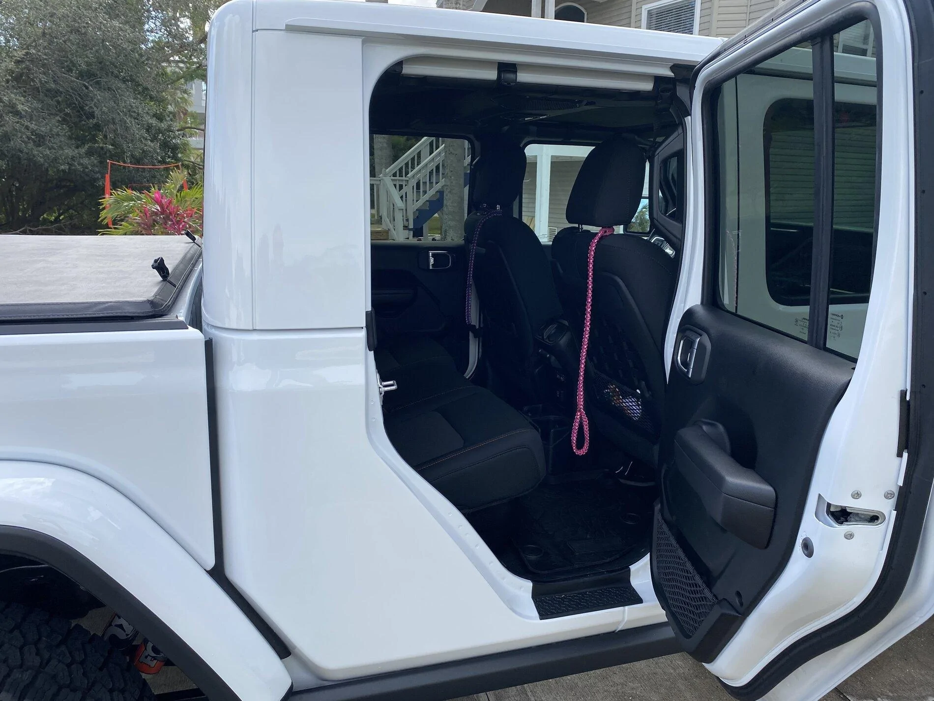 Jeep Gladiator Chesapeake Paracord - Purchase experience and giveaway.... IMG_2907