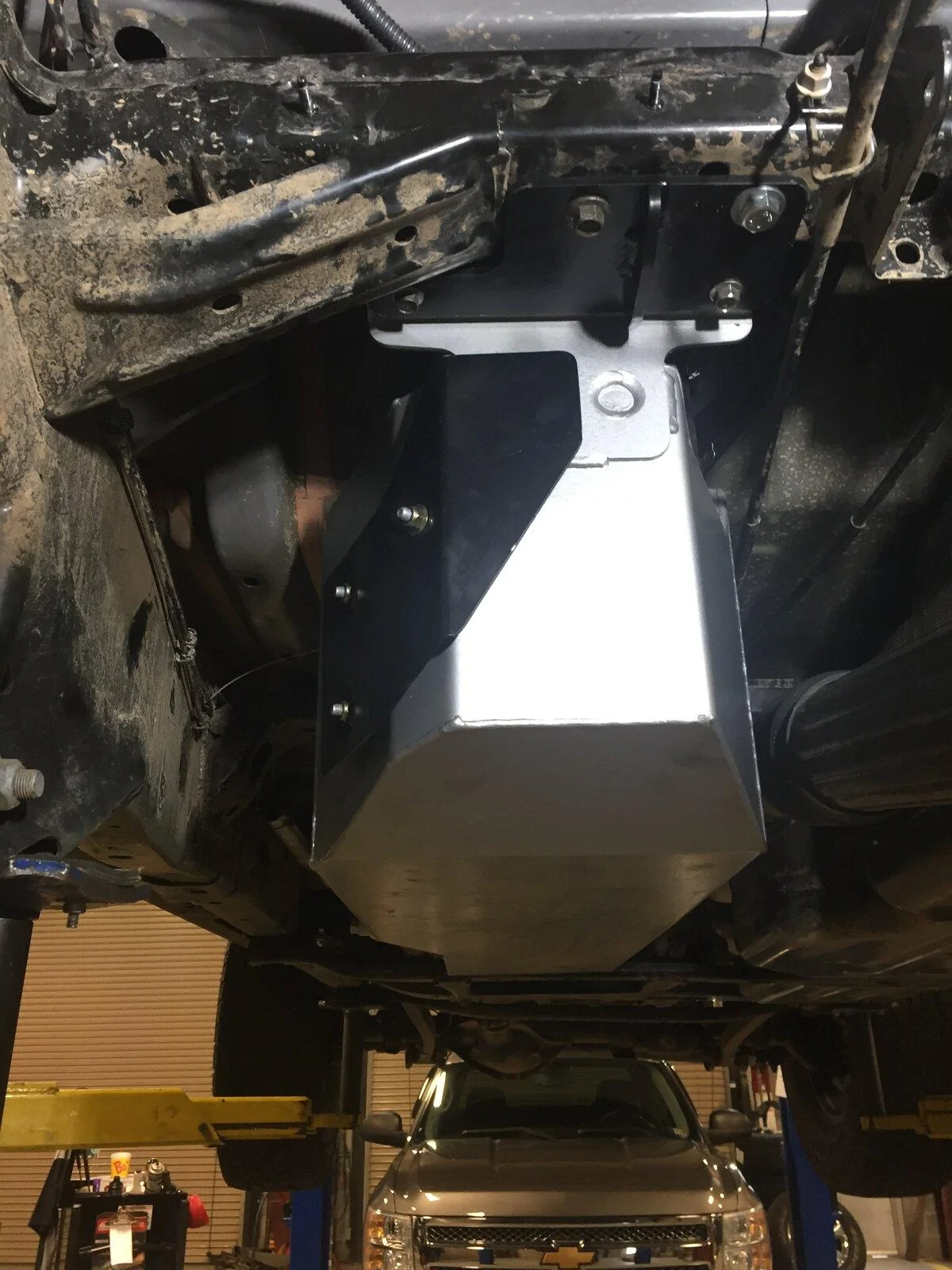 Jeep Gladiator Long Range America secondary fuel tank installation! DC1043CE-2BDC-40E8-866F-DAC879C7F487