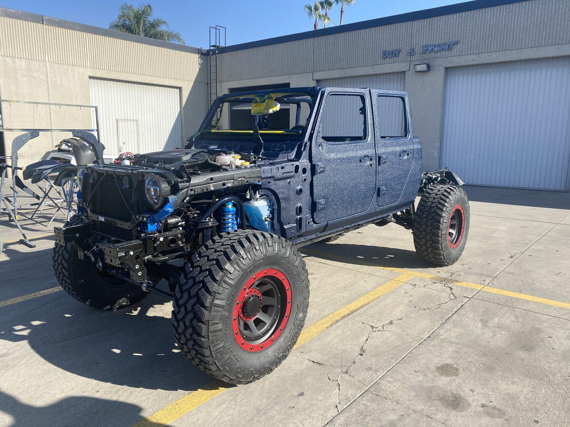 Jeep Gladiator Entire Gladiator Line-X Sprayed C50FEE47-B473-4D38-AE78-962798144DE2