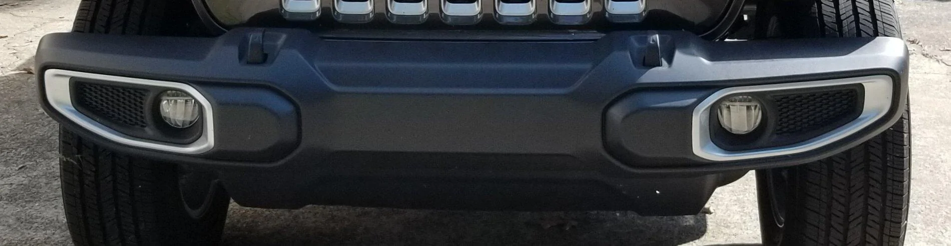 Jeep Gladiator Front Bumper and Side Steps from 2020 Jeep Gladiator Overland 20201025_070436