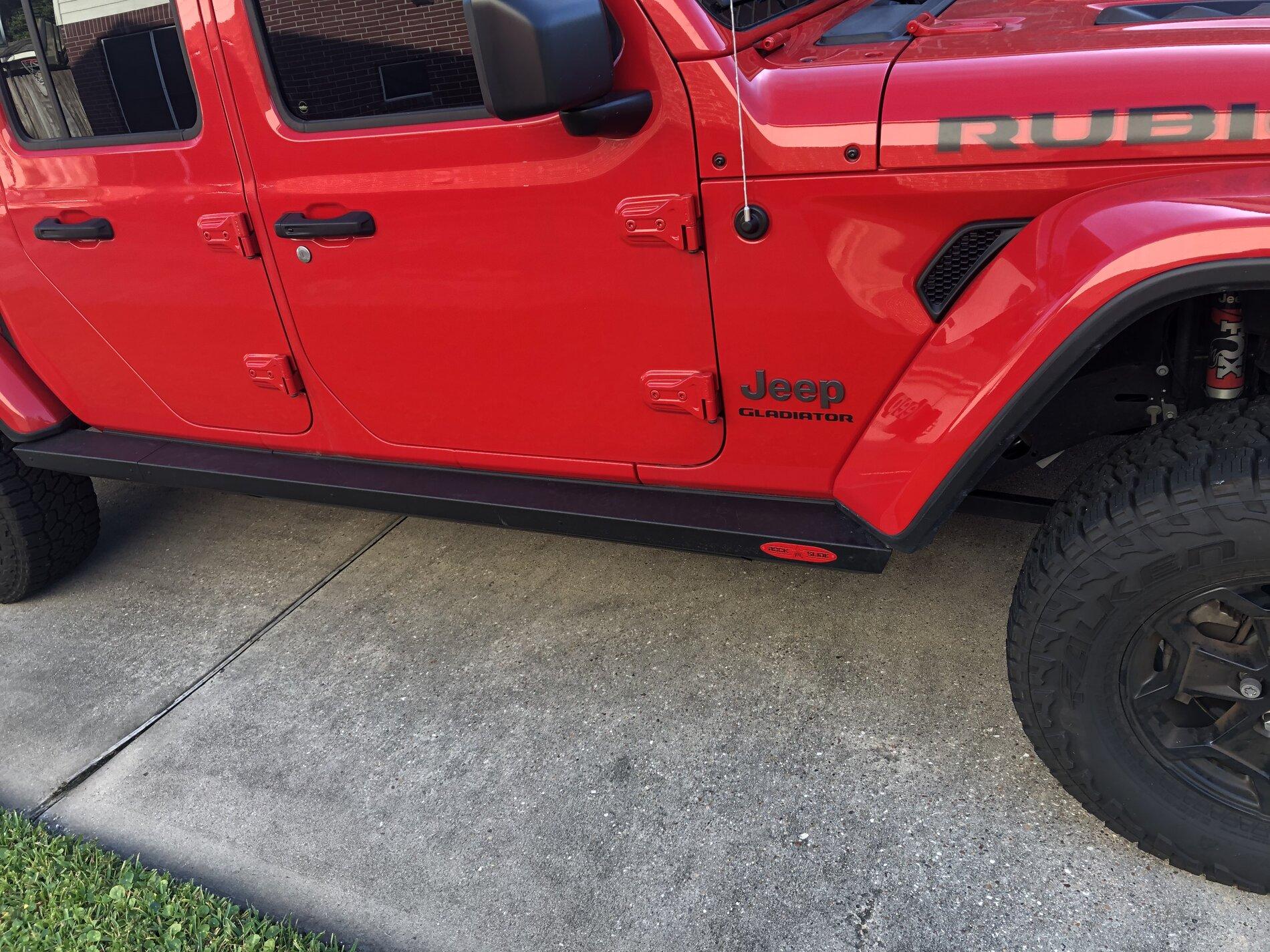 Jeep Gladiator What are we doing with our aux switches? 8D746AA4-3577-4D33-B0D6-F2C321026E95