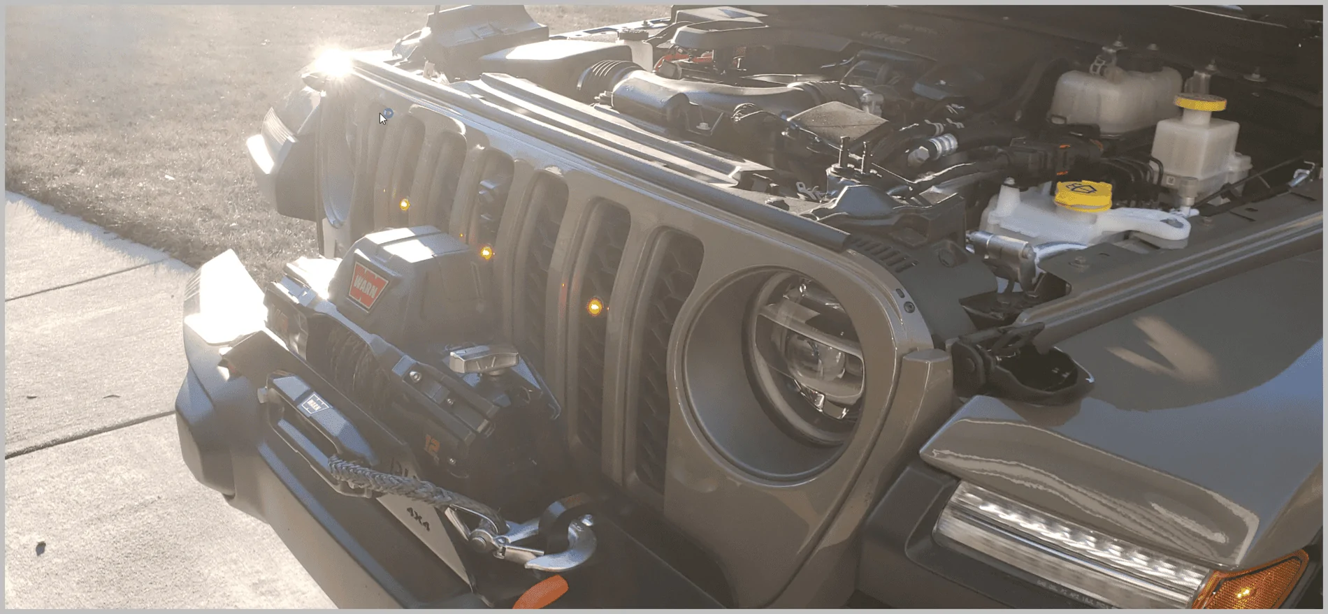 Jeep Gladiator Anyone install Quadratec pre-runner lighting? SideVi