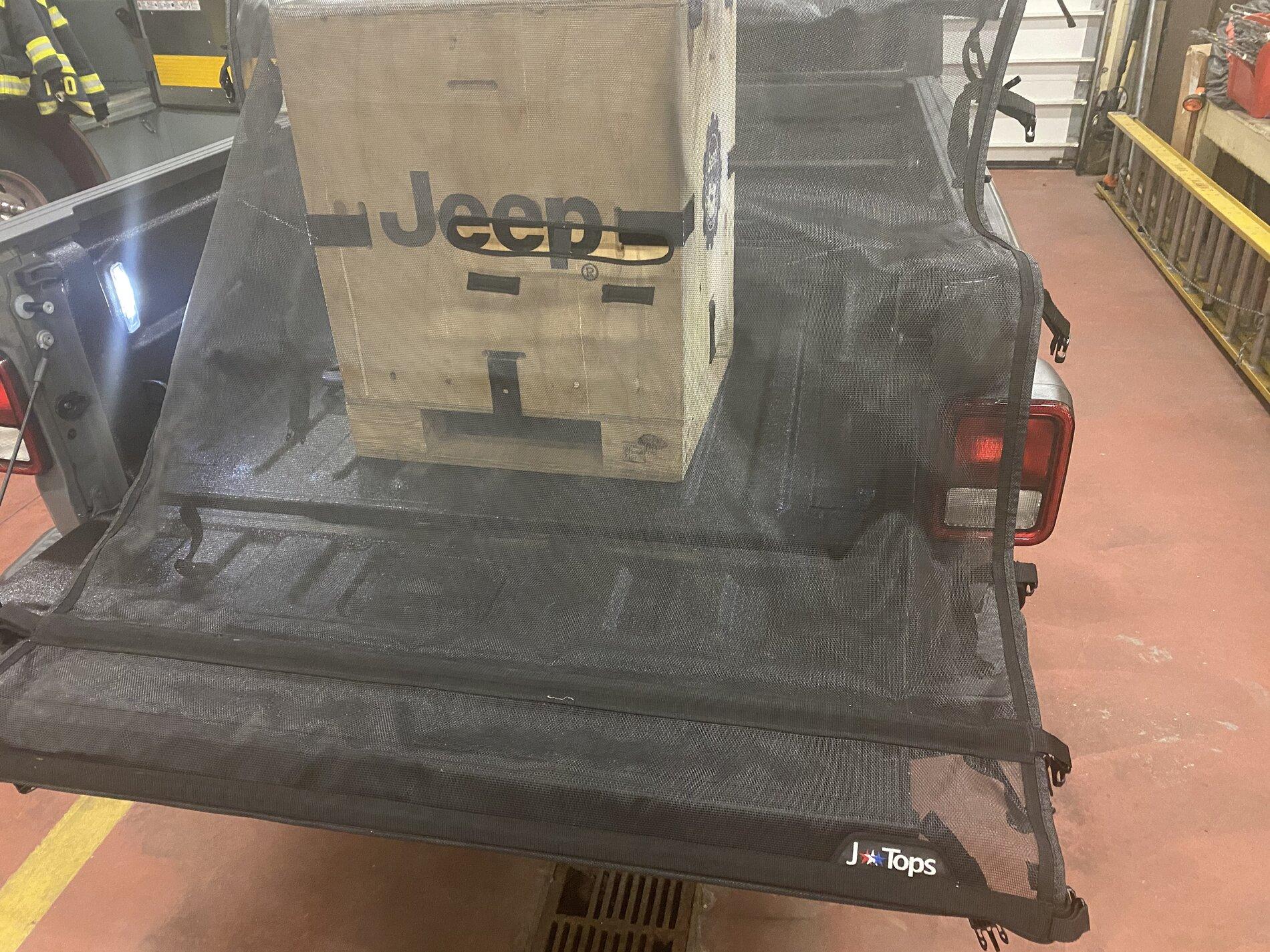 Jeep Gladiator JTOP USA Sun Shade (black) B859BF80-0472-4E34-909B-18610A2BB52F