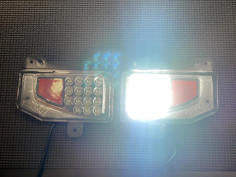 Jeep Gladiator Auxiliary LED Reverse Lights (Integrated Rear Bumper) jt_rev4