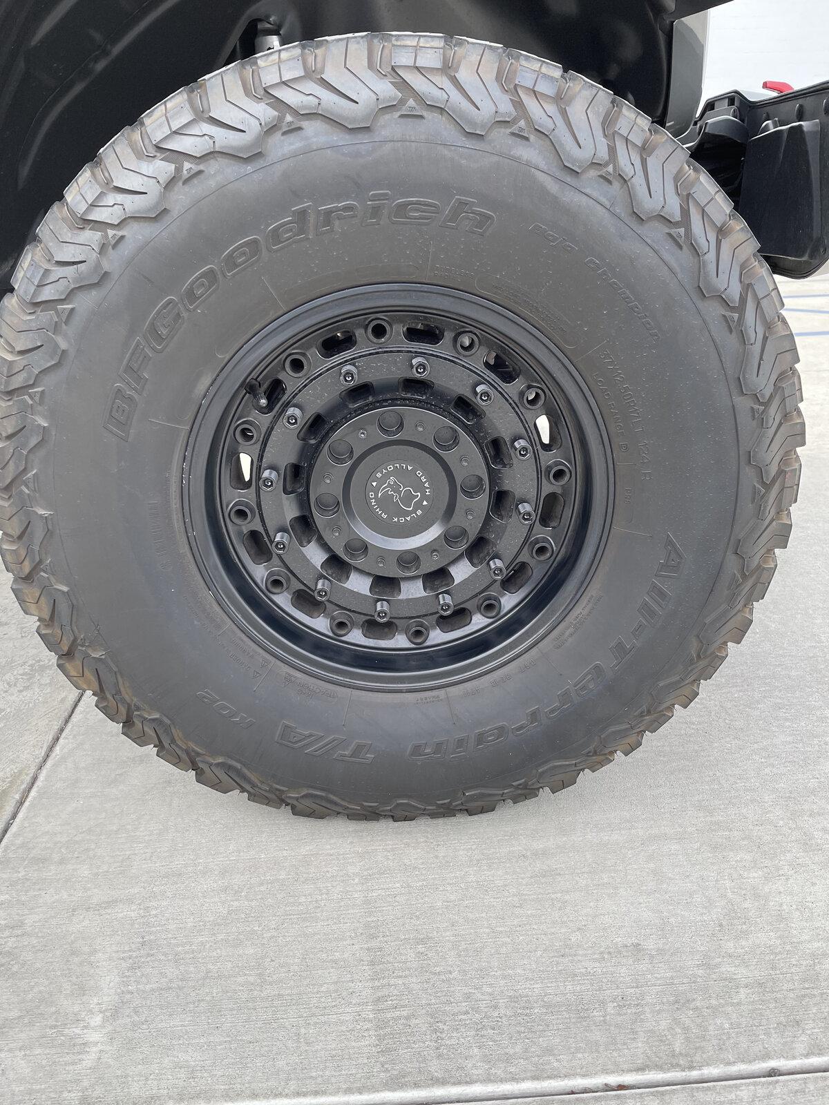 Jeep Gladiator 17" Black Rhino Arsenal Plus 37" BF GoodRich Tires IMG_0290