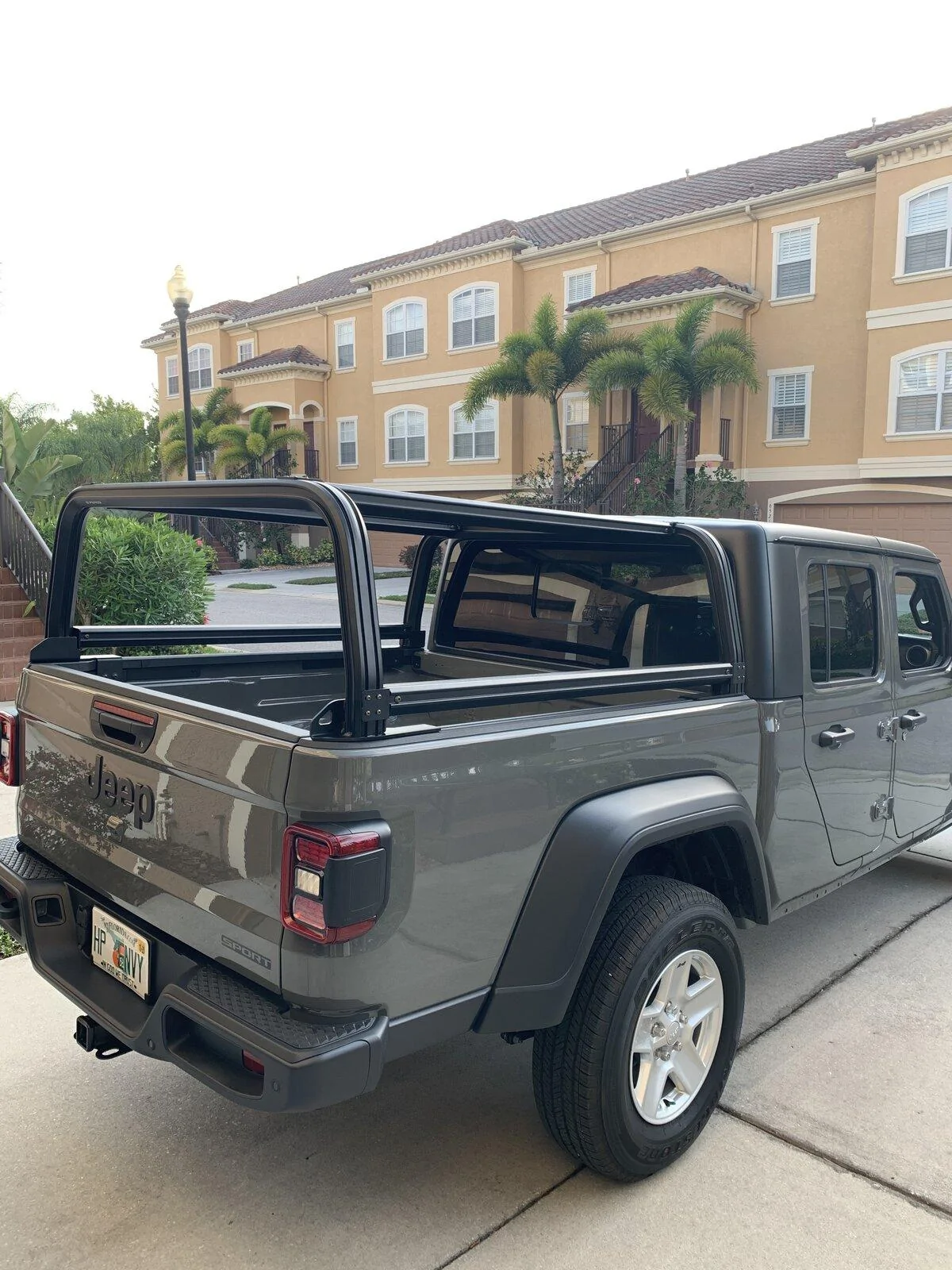 Jeep Gladiator Roof rack wiring...how the heck would it be done? A6BAC6B9-E853-44B2-A362-01929A5294D5