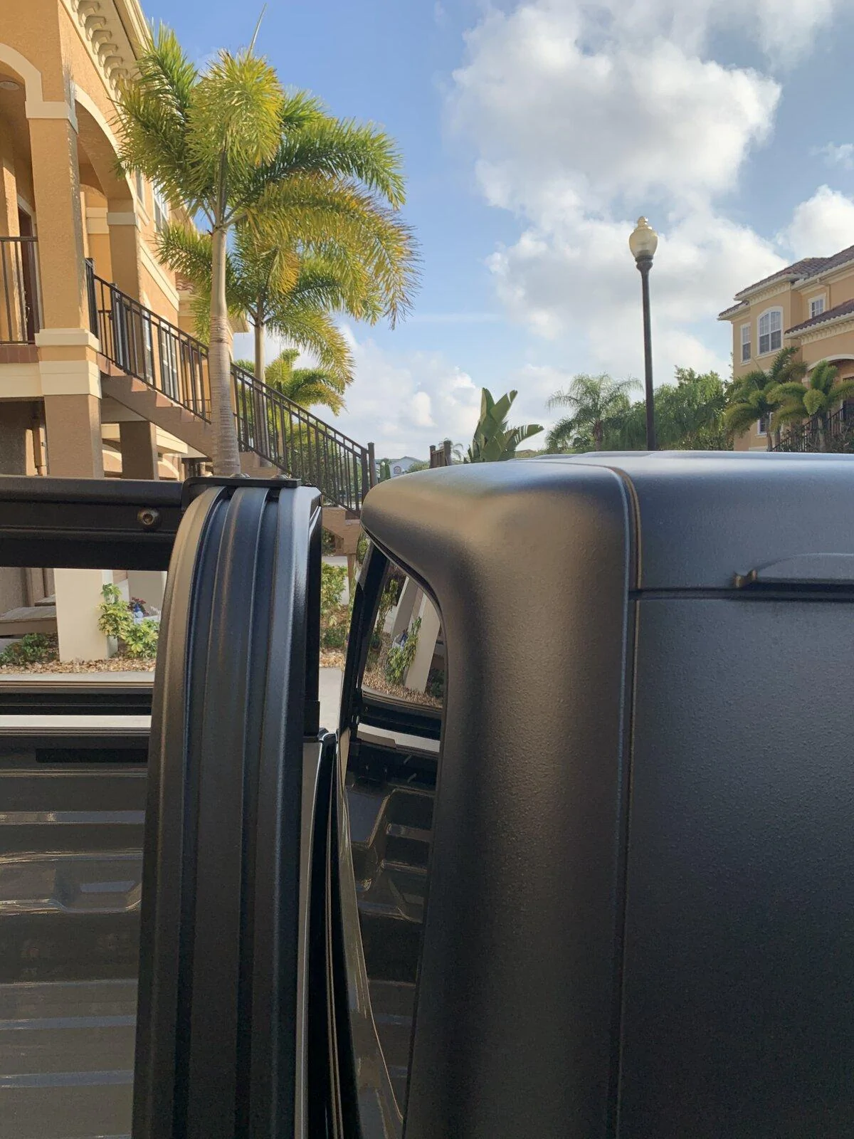 Jeep Gladiator Roof rack wiring...how the heck would it be done? A537E061-7C8D-4607-92EA-3D80B2E49F47