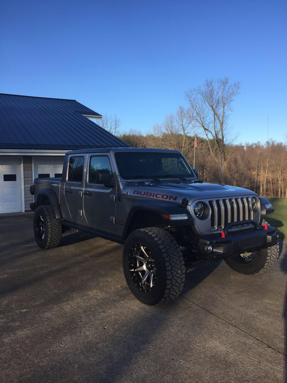 Jeep Gladiator A big change for my girl! 5B6D8F0C-A184-4645-B354-621424C98243