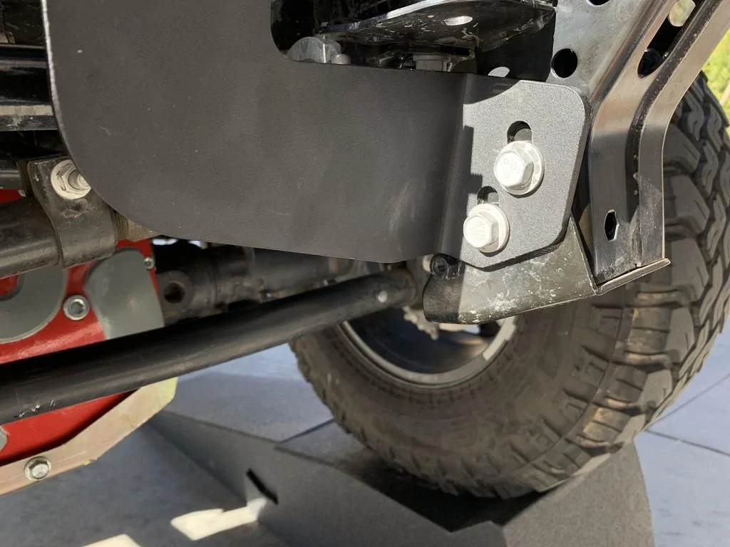 Jeep Gladiator Warn 10s in steel bumper with Warn Winch plate.  Install notes. 6iPFWi