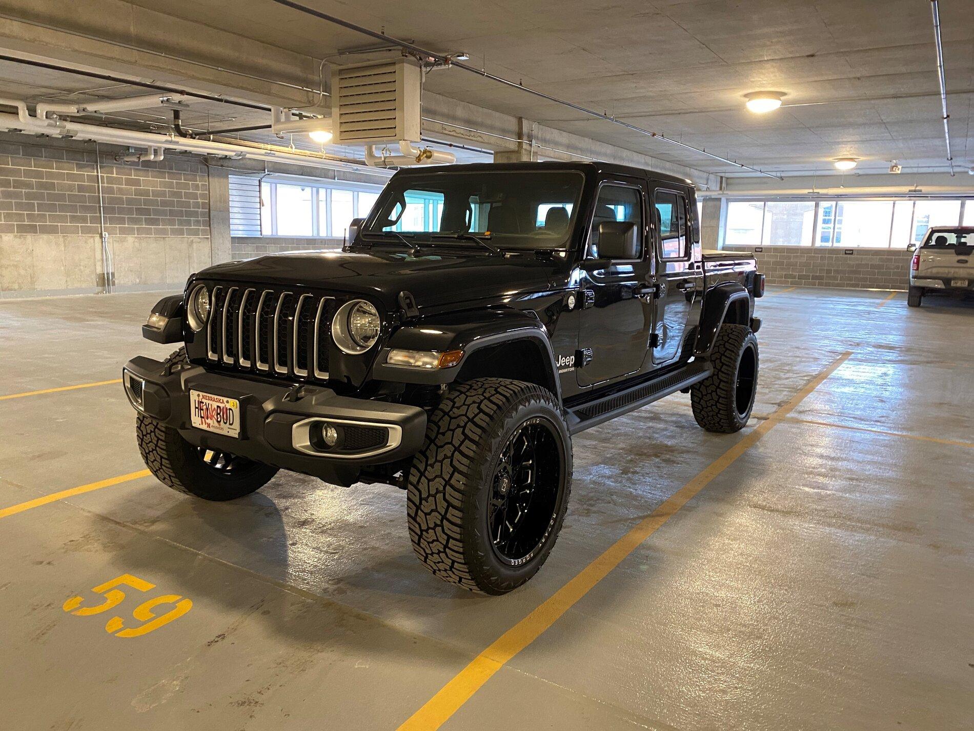 Jeep Gladiator Anyone know if the Alpine SBV-10-WRA sub will fit under the passenger seat of a '21 Gladiator Overland? jee