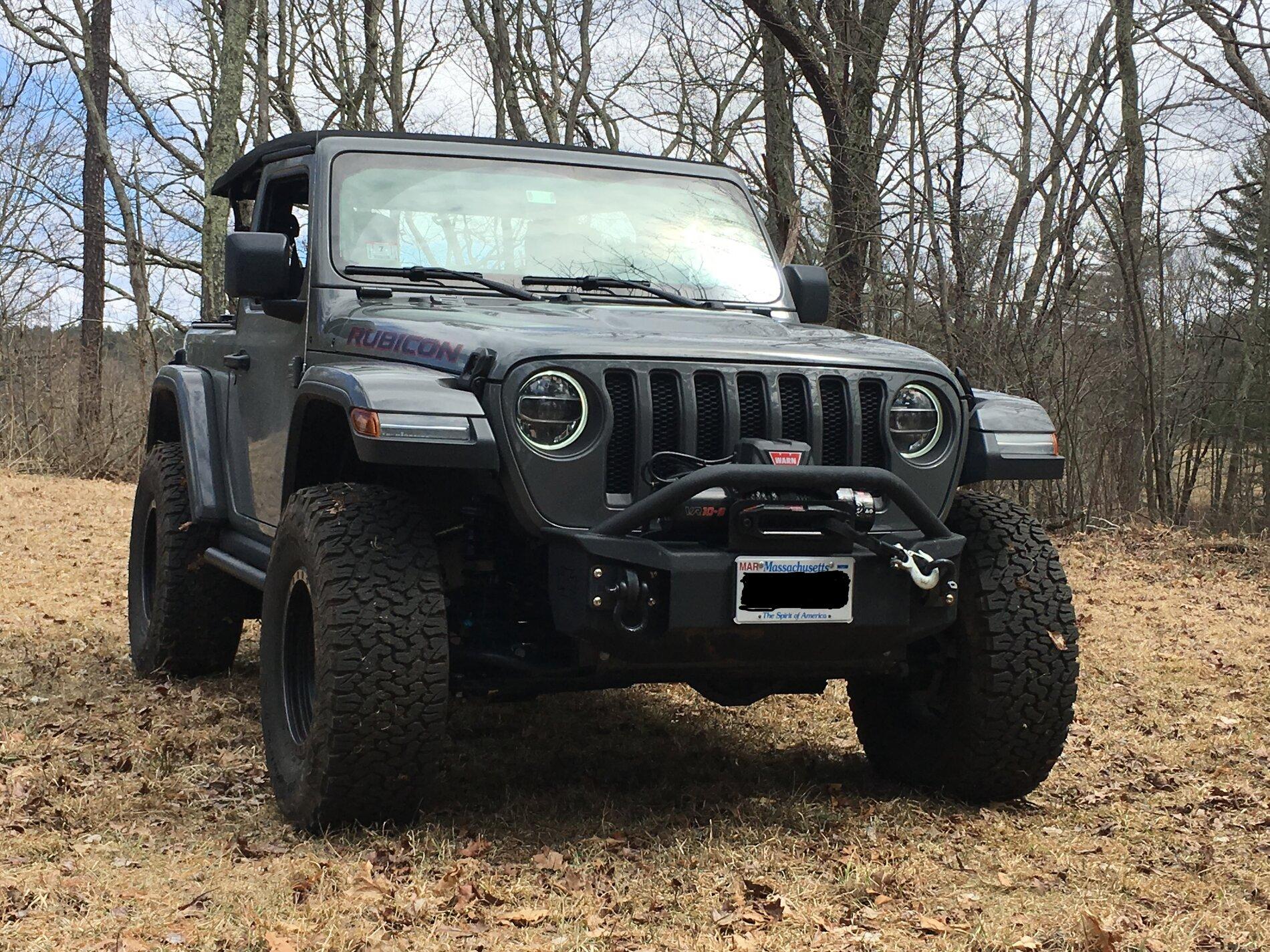 Jeep Gladiator Iron Cross Stubby Bumper $250 IMG_7899.JPG