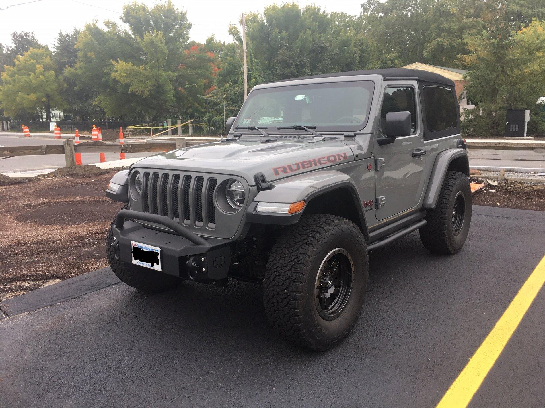 Jeep Gladiator Iron Cross Stubby Bumper $250 IMG_6502.JPG