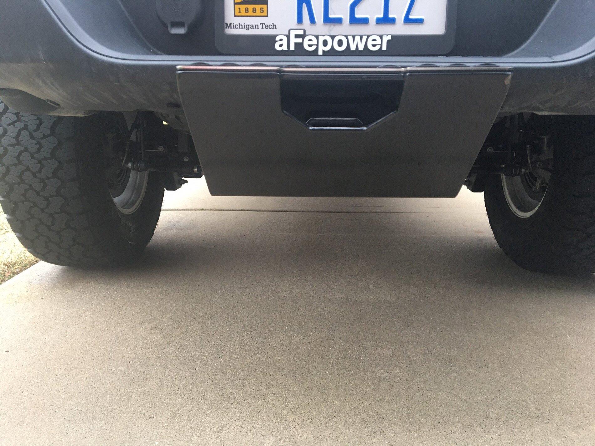 Jeep Gladiator Anyone remove the hitch when wheeling? Trailer hitch skid 3