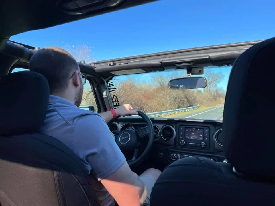 Jeep Gladiator Who Has Just The Soft Top???? top back