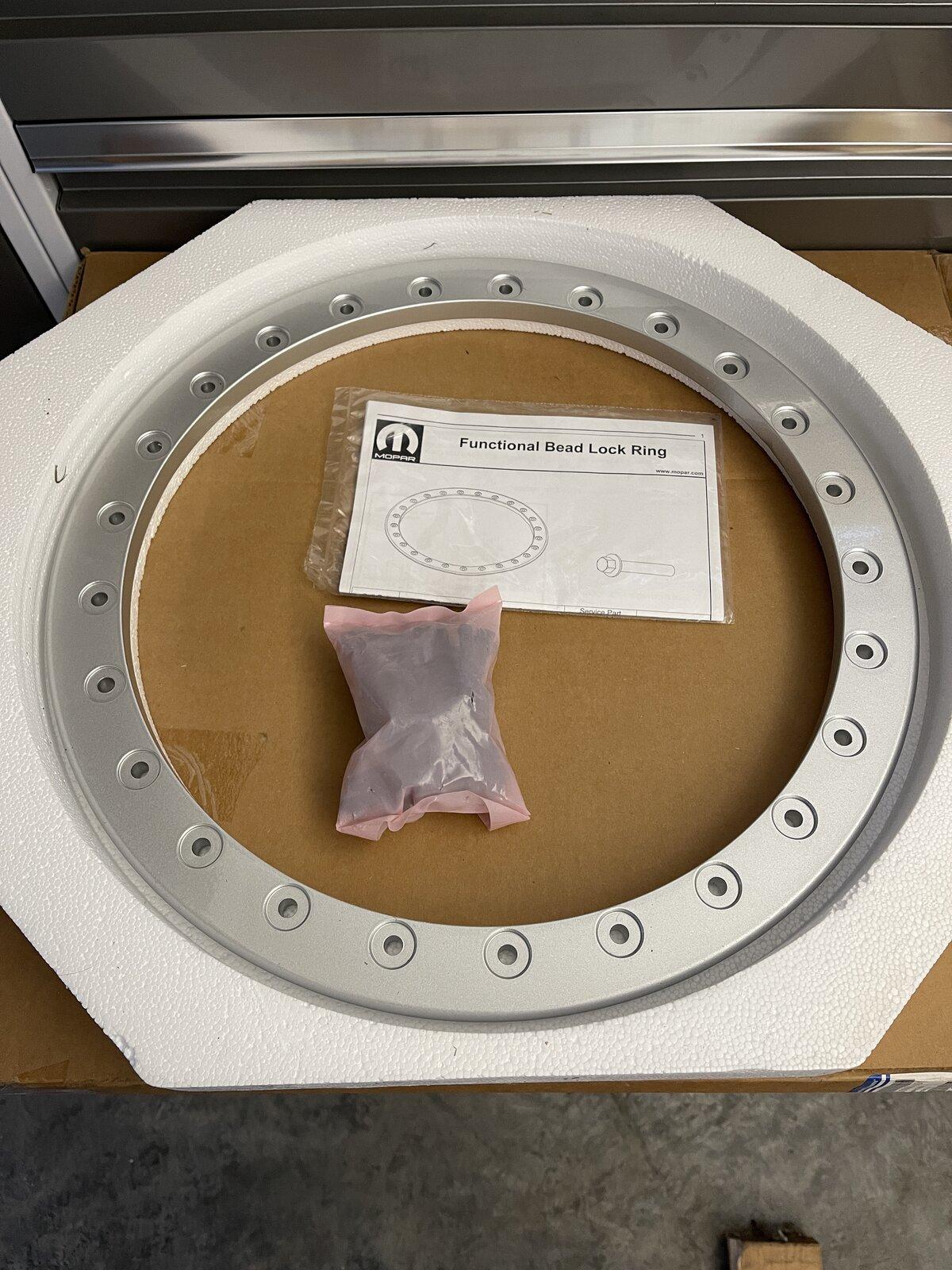 Jeep Gladiator MOPAR P5160154 True Beadlock rings 2127449F-7E0A-4CF4-84A8-F108BB1810B7
