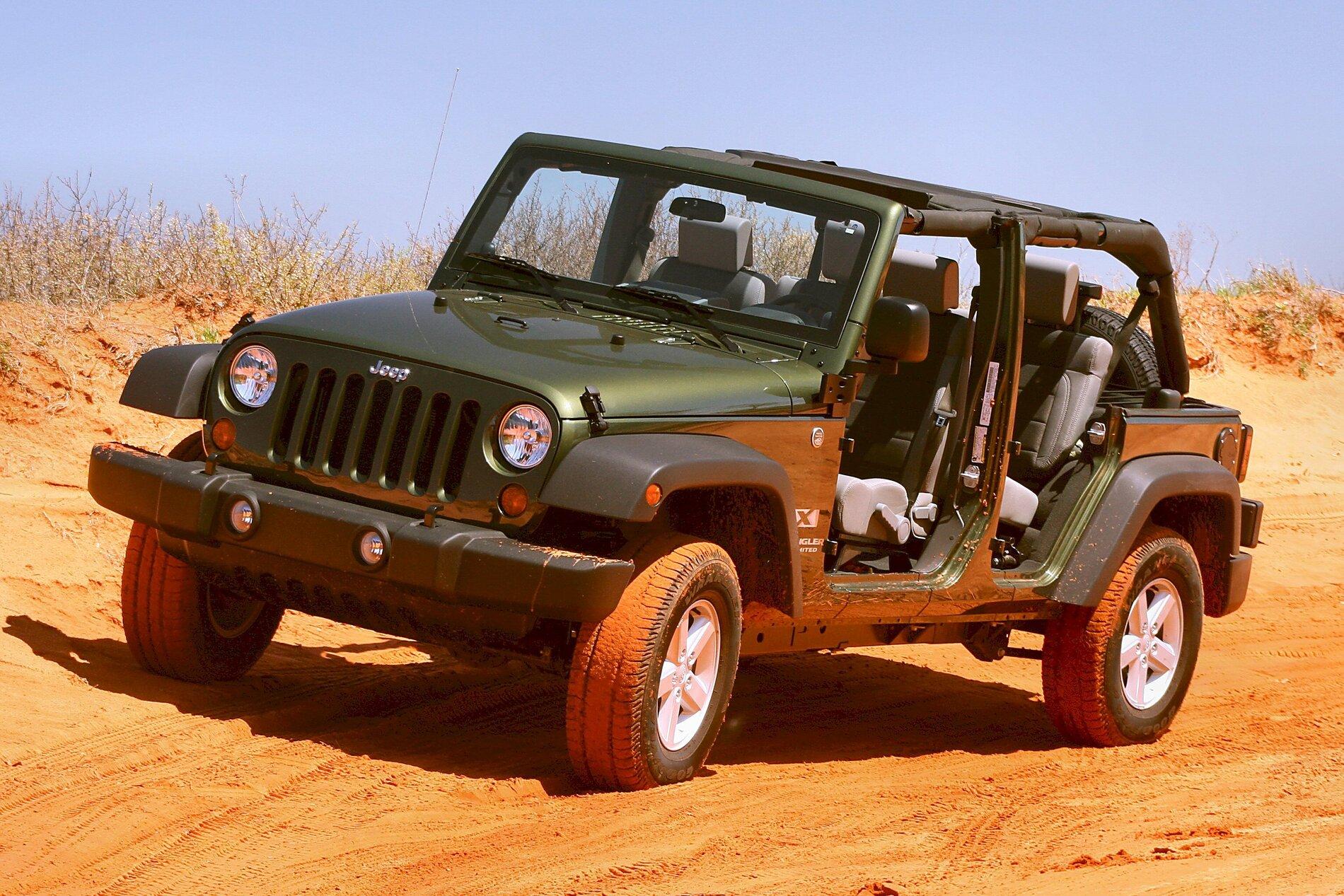 Jeep Gladiator Who Has Just The Soft Top???? Jeep at Stanley Draper Lake, Mar 07, 8958