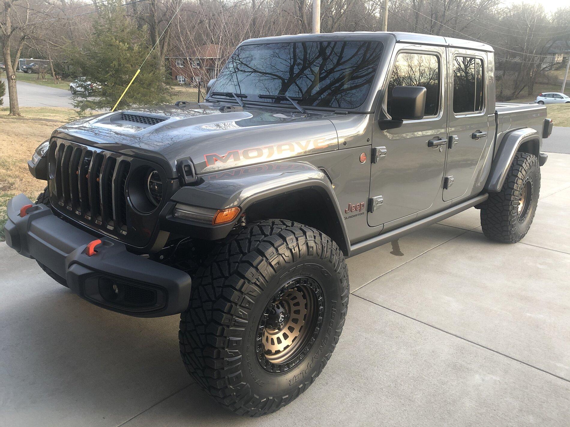 Jeep Gladiator Gupton Motors up to 8% below invoice 507AD017-D968-4DF8-A035-32F8973E1525