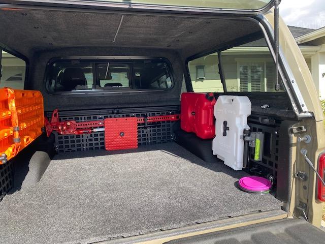 Jeep Gladiator Any max tow owners regret not getting a rubicon? Jeep Bed 1