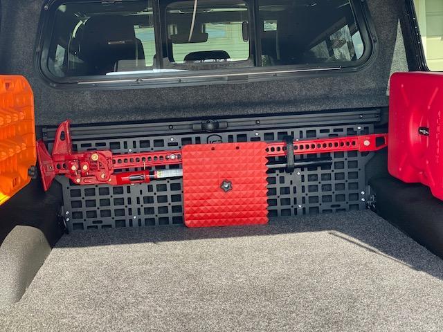 Jeep Gladiator Any max tow owners regret not getting a rubicon? Jeep bed 3