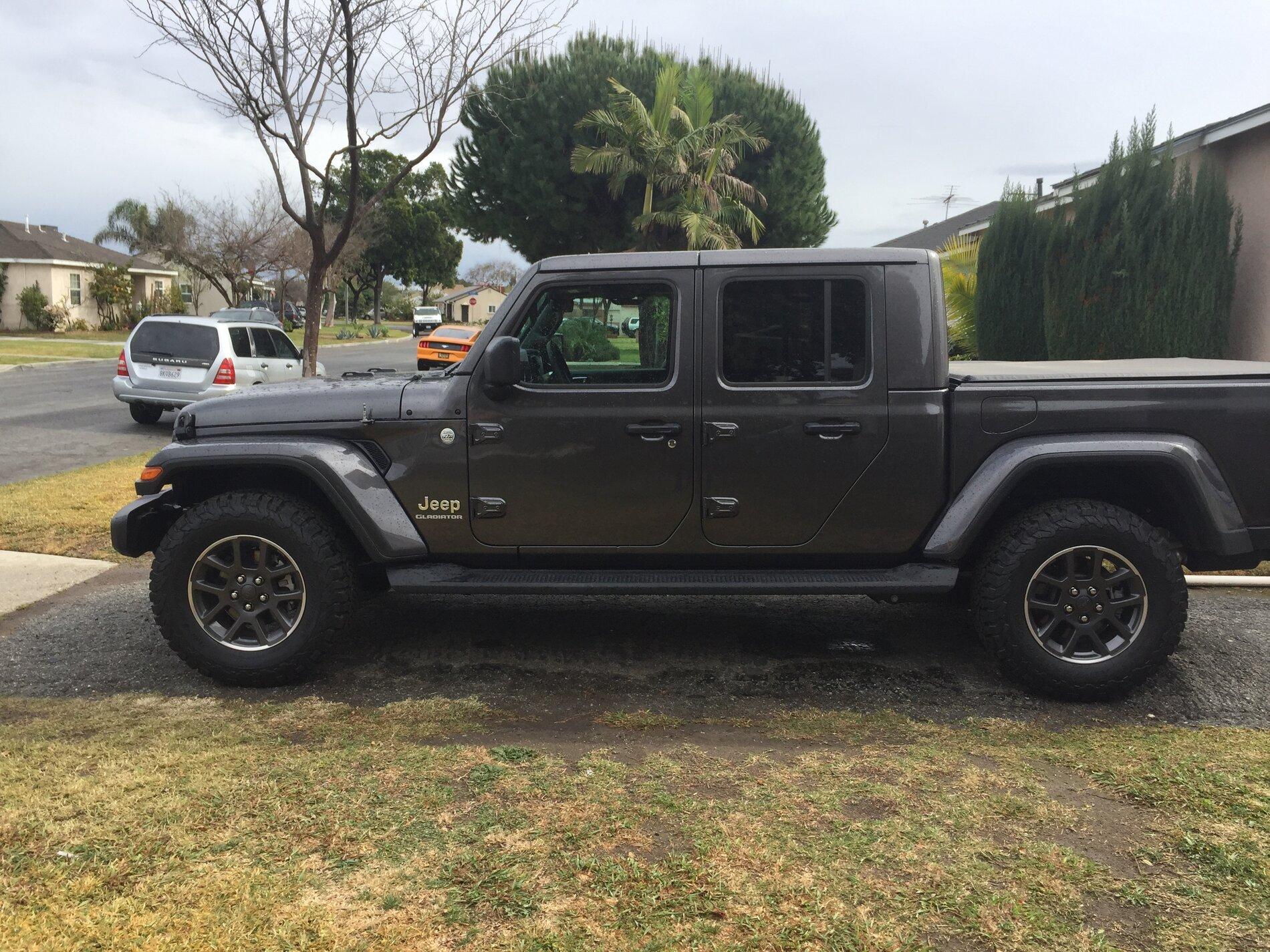 Jeep Gladiator Overland Owners:  anyone running aftermarket tires on stock wheels? IMG_3344.JPG