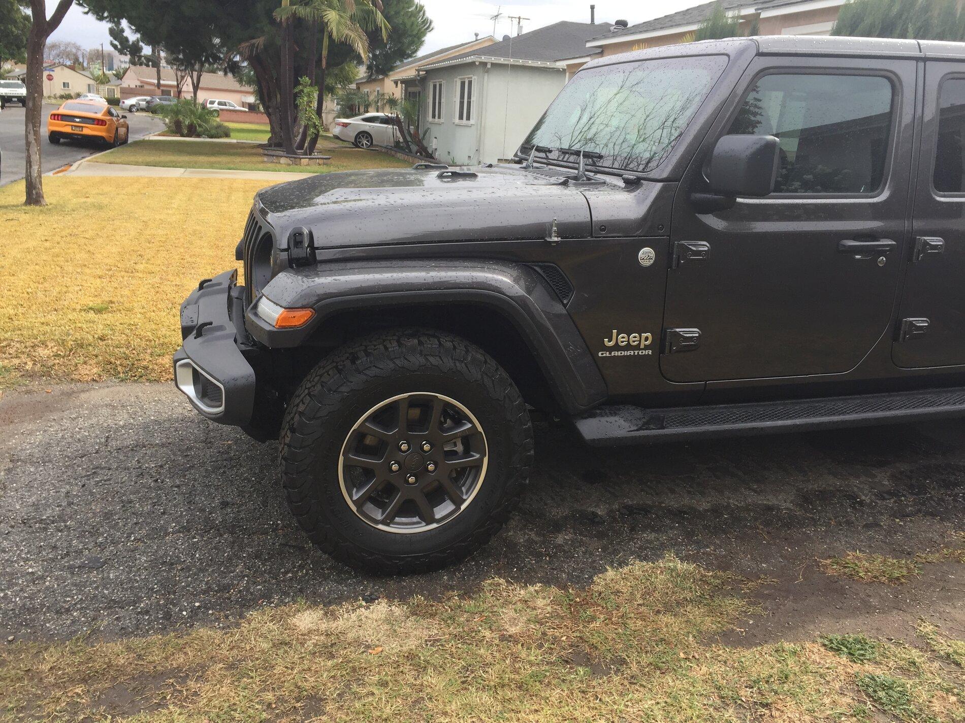 Jeep Gladiator Overland Owners:  anyone running aftermarket tires on stock wheels? IMG_3345.JPG