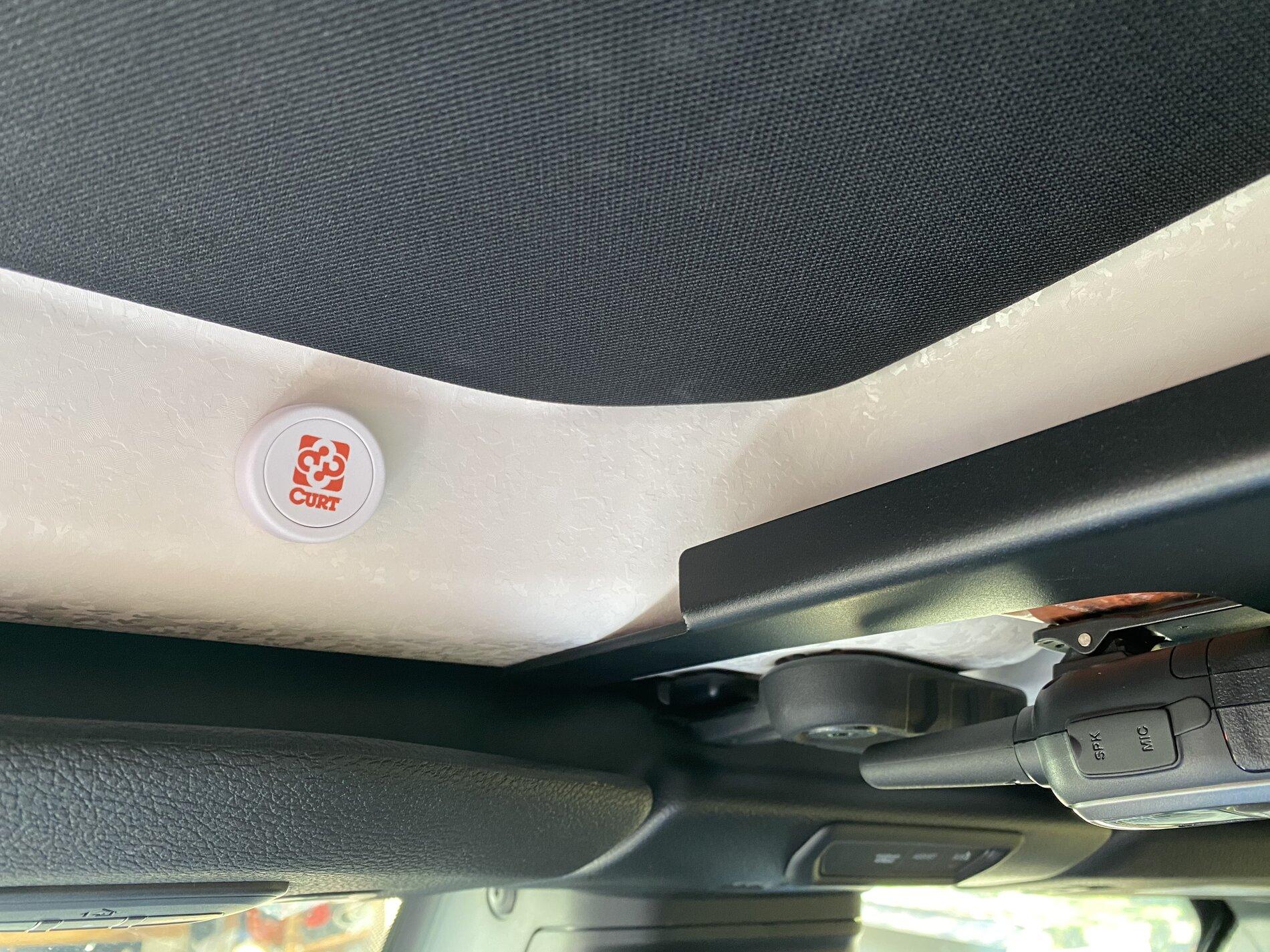 Jeep Gladiator Curt Echo Manual Override Button 25AF1BF4-8D42-4E7D-B035-DFFA703688FD