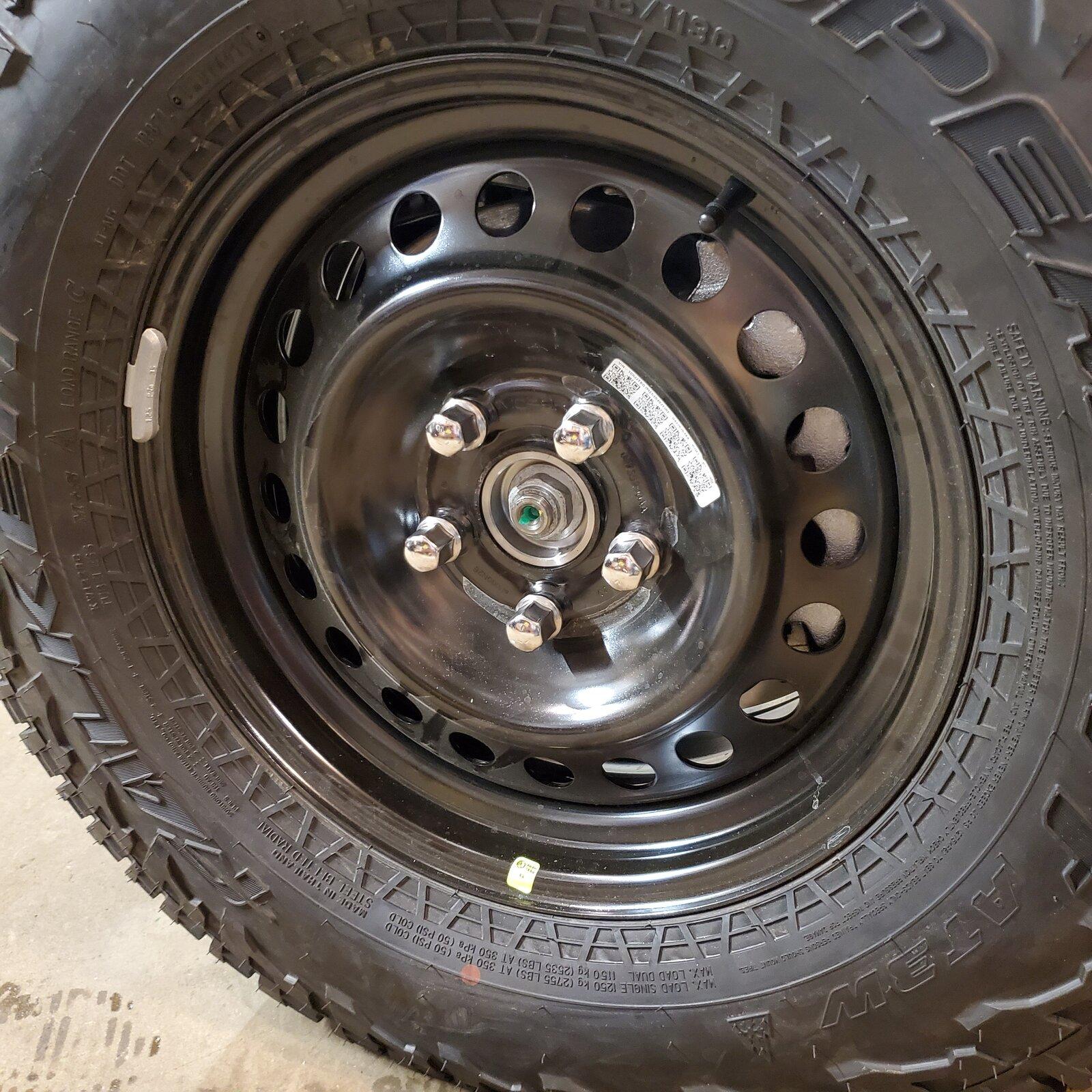 Jeep Gladiator OEM Gladiator Steel Wheels 20210122_192127