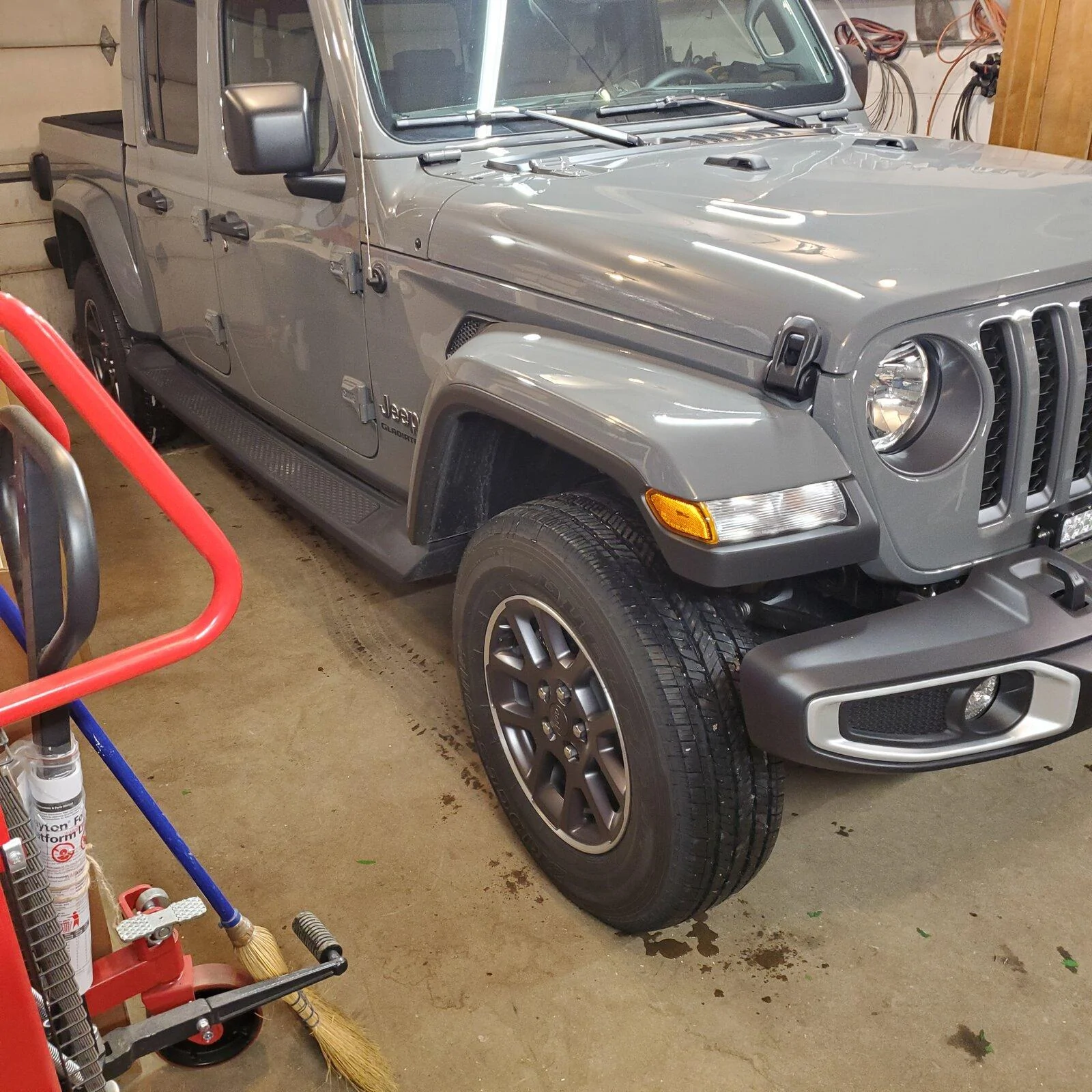 Jeep Gladiator OEM Gladiator Steel Wheels 20210122_192057
